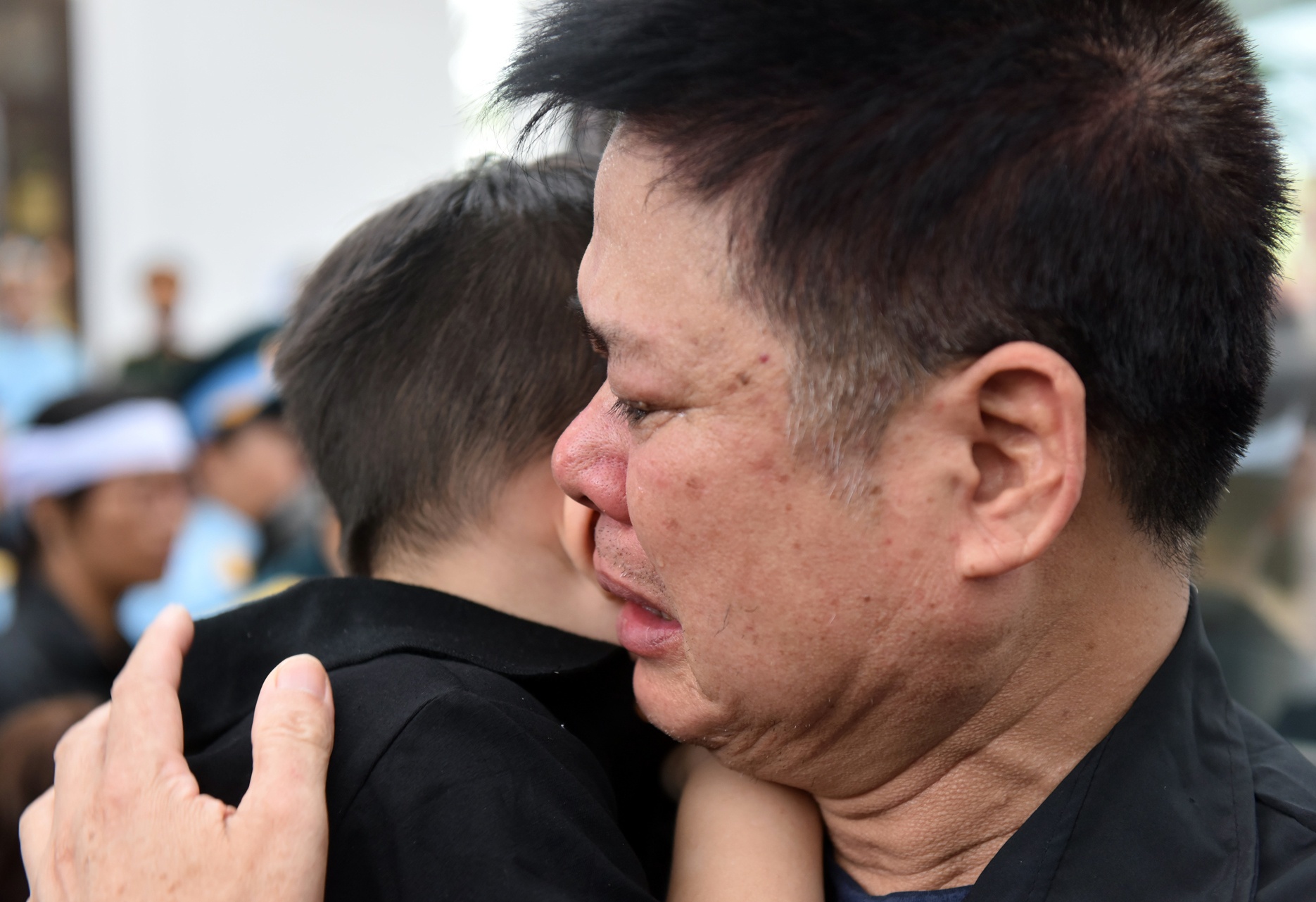 phi cong Su-22 anh 9