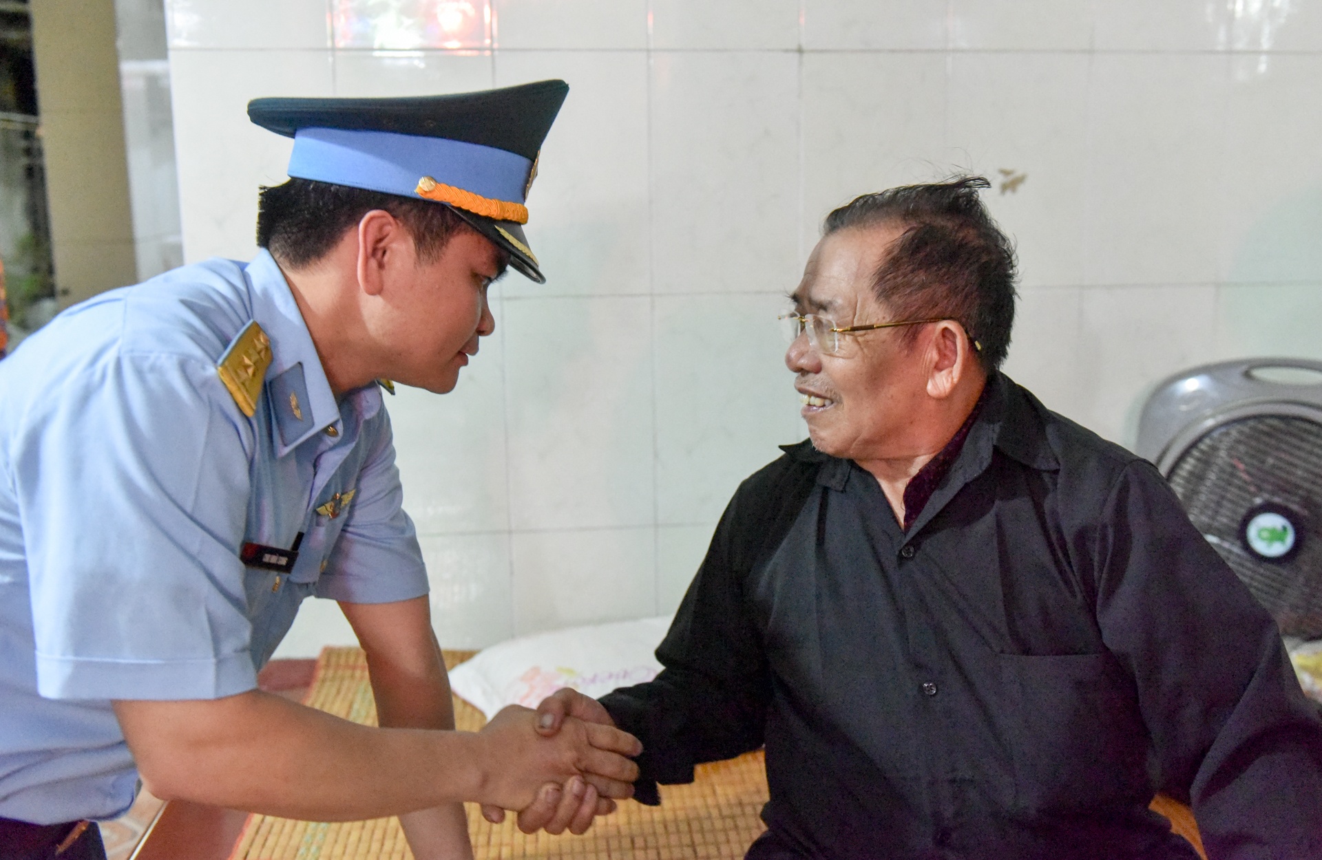 phi công Su-22 ảnh 7 phi cong Su-22 anh 7