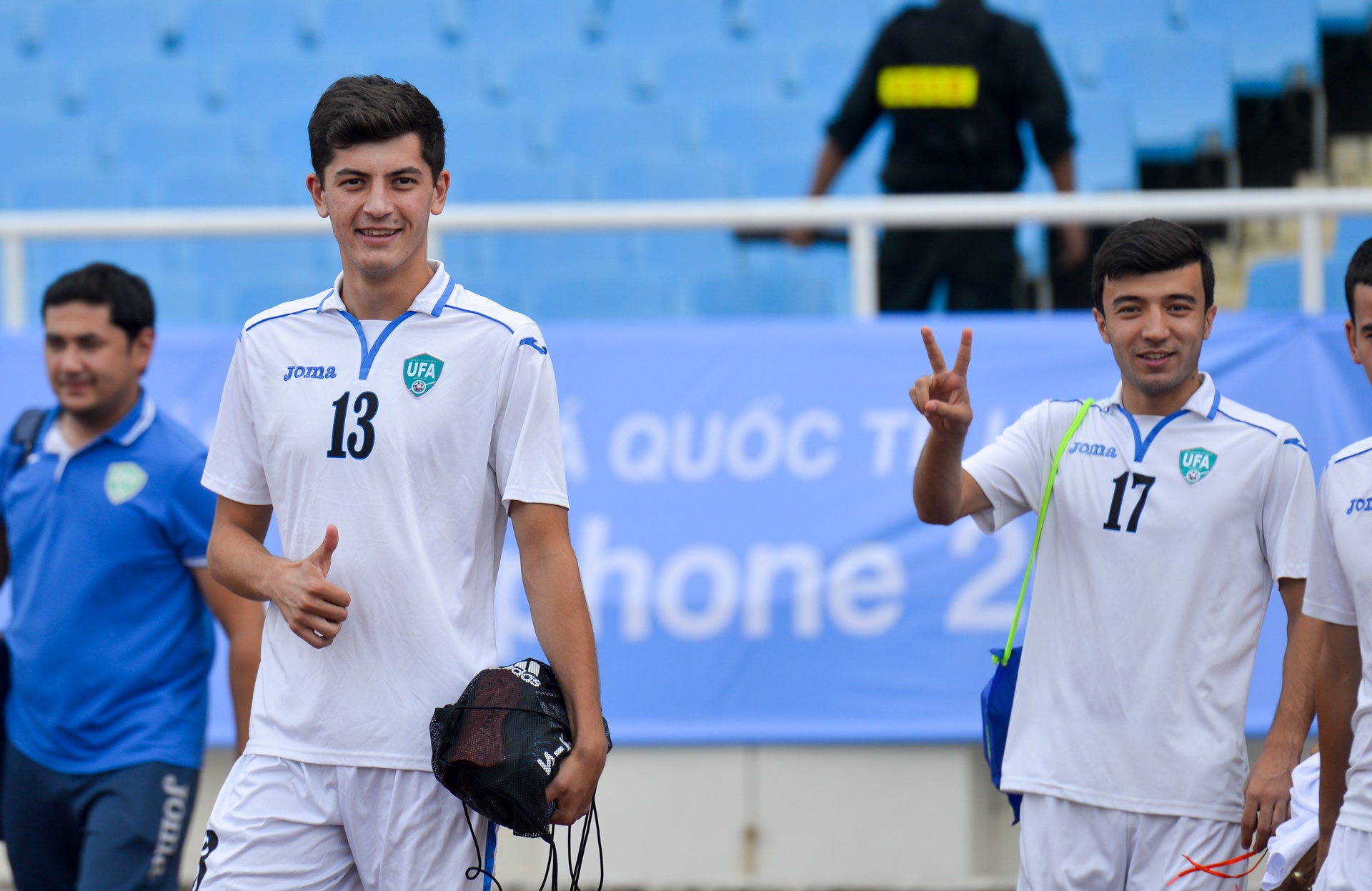 U23 Viet Nam choi bong nem anh 11