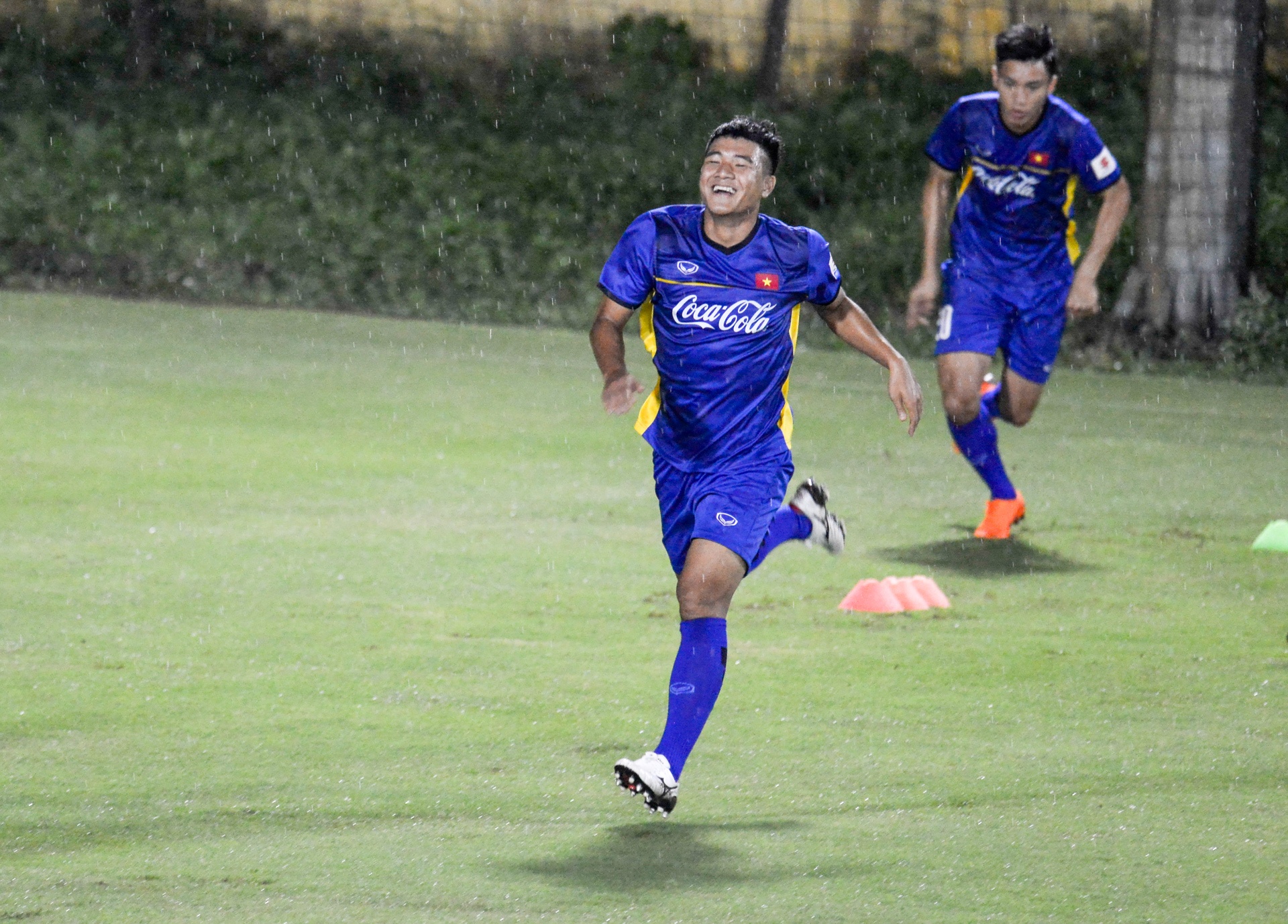 U23 Viet Nam choi bong nem anh 3