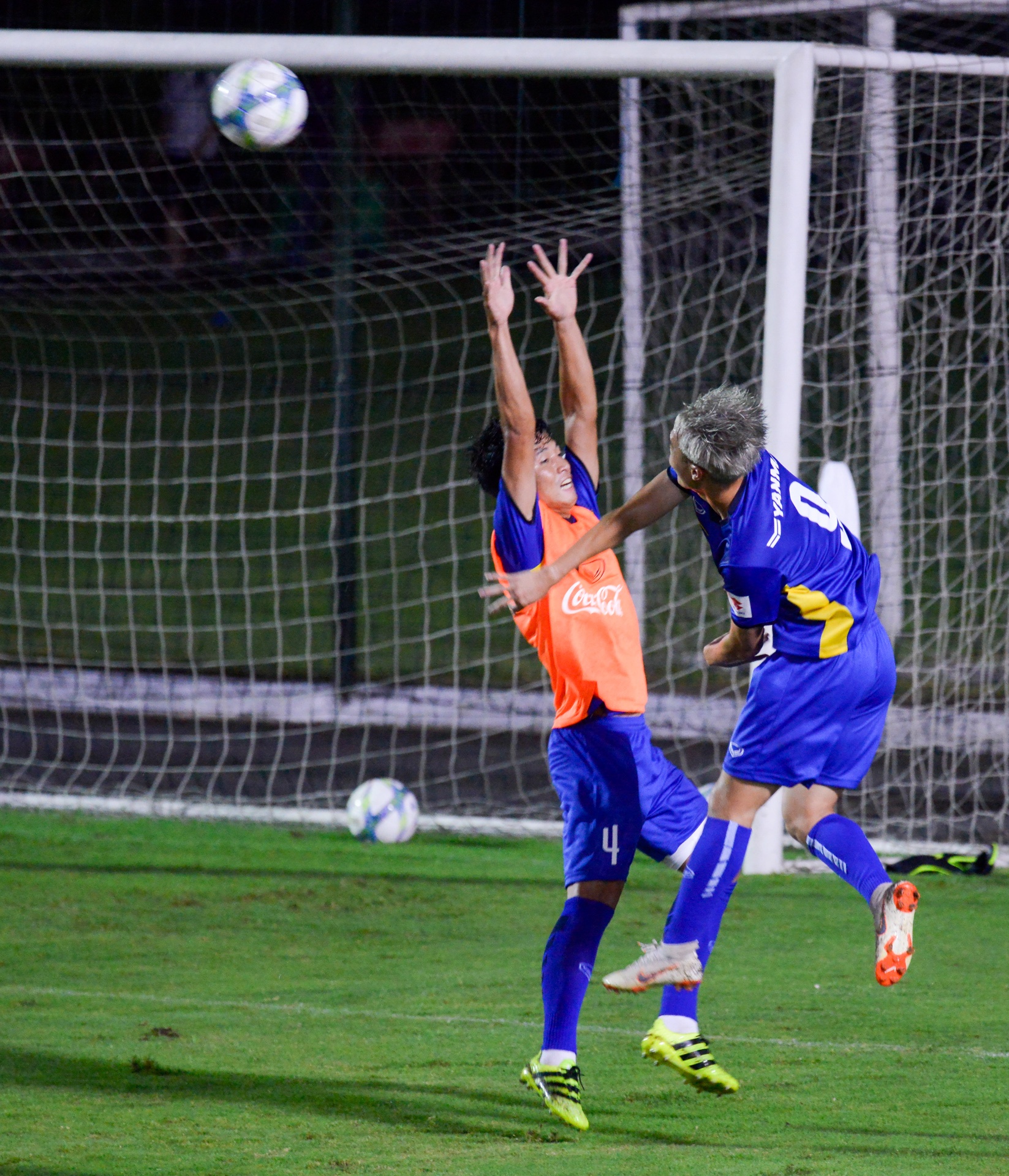 U23 Viet Nam choi bong nem anh 6