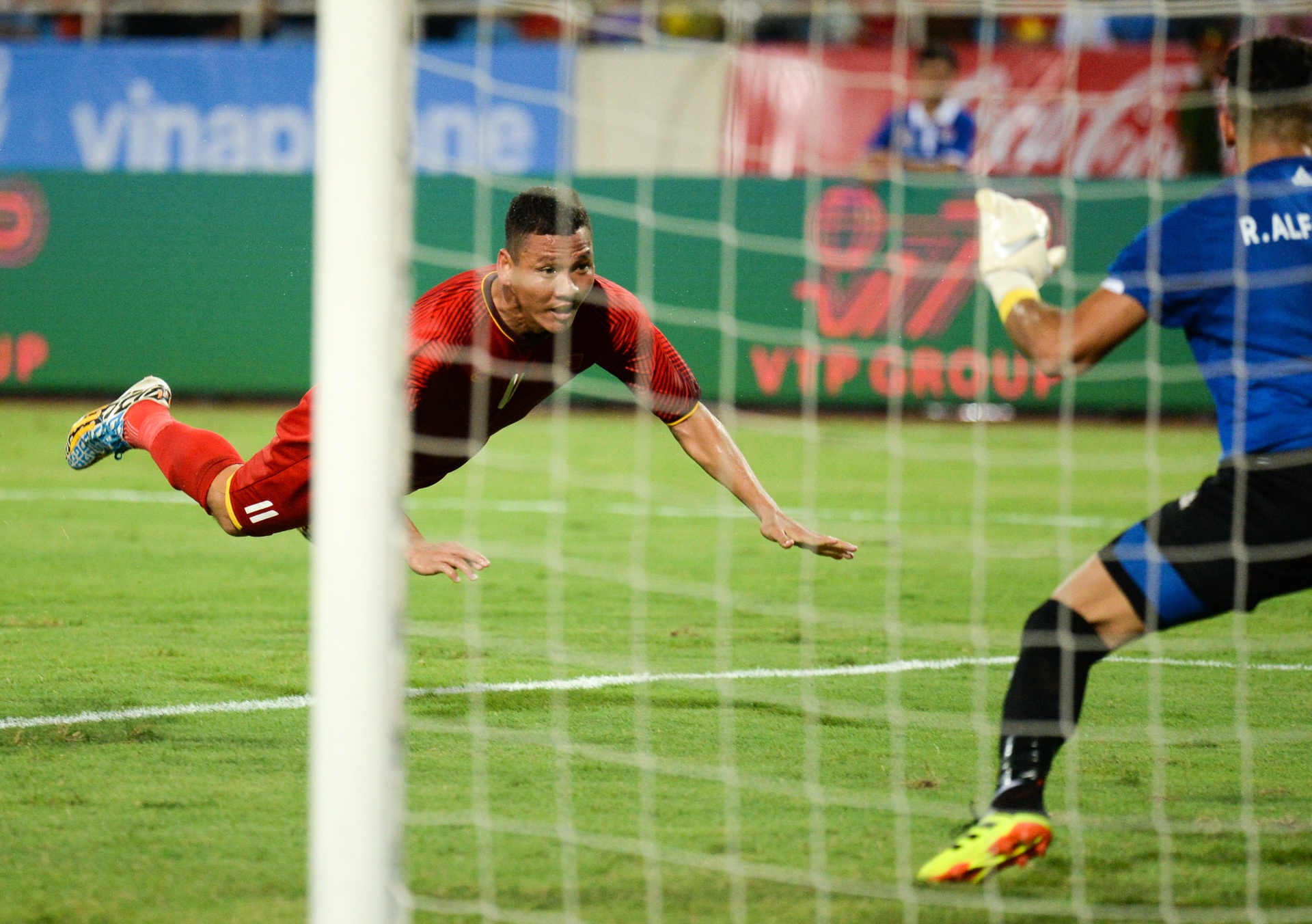 Cong Phuong toa sang anh 5