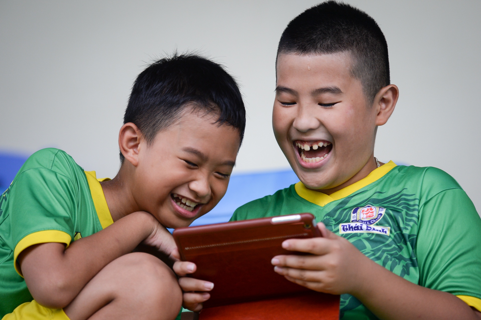 Thầy Park hướng dẫn đá phạt góc kiểu Anh ảnh 9 Thay Park huong dan da phat goc kieu Anh anh 9