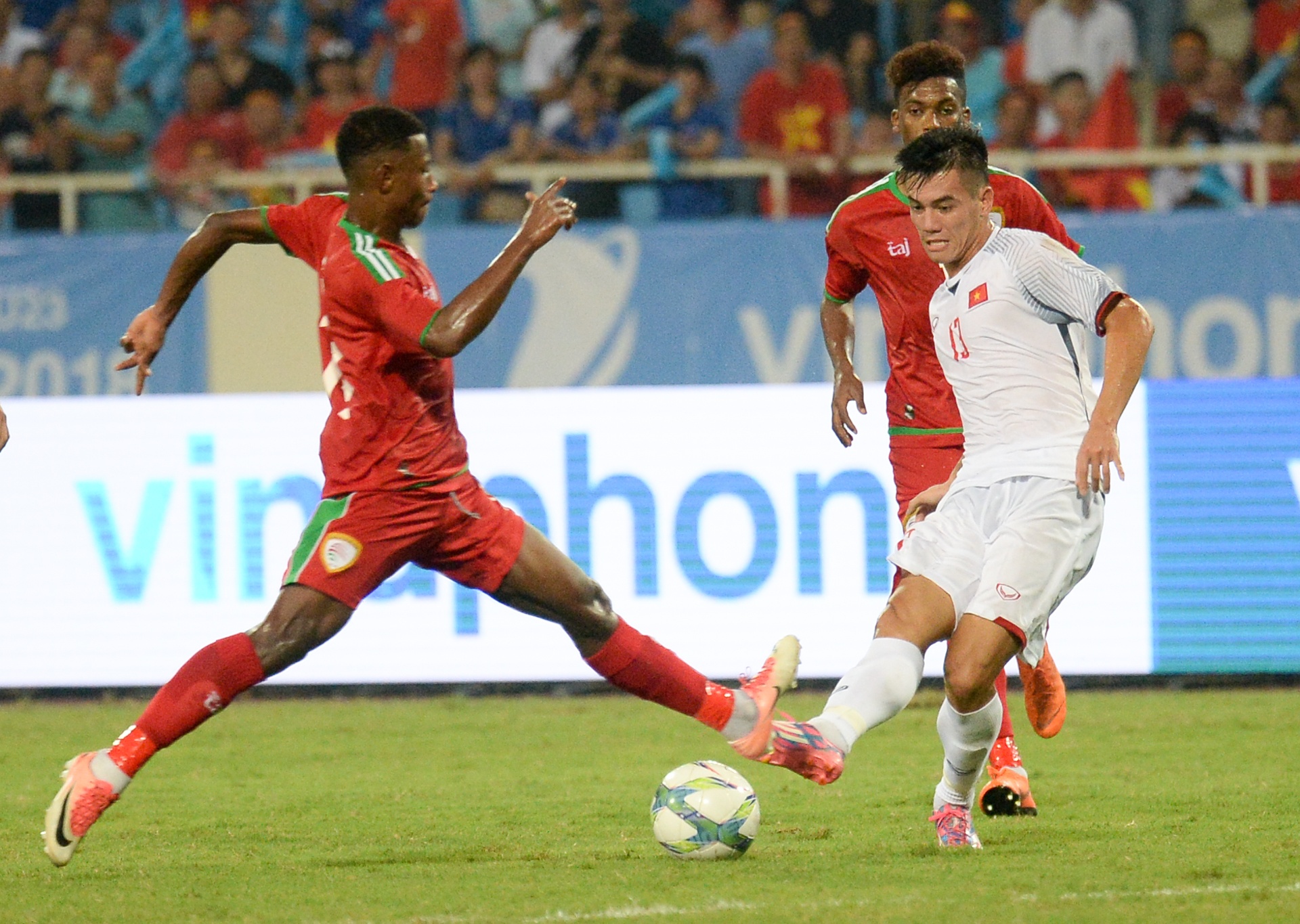 Van Toan toa sang anh 1