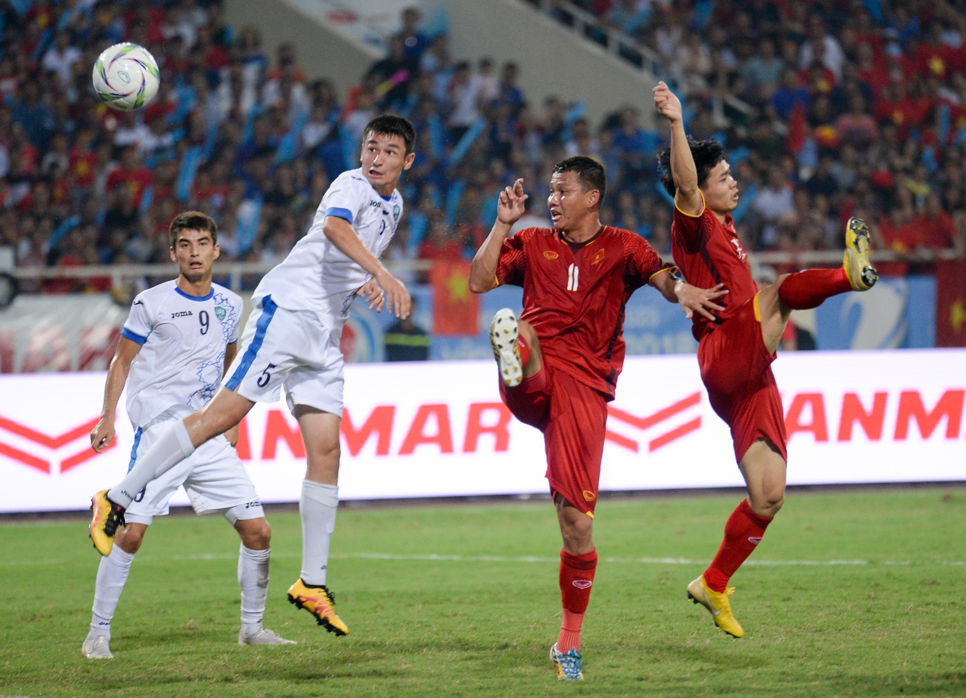 pháo sáng đốt khắp nơi ảnh 6 phao sang dot khap noi anh 6