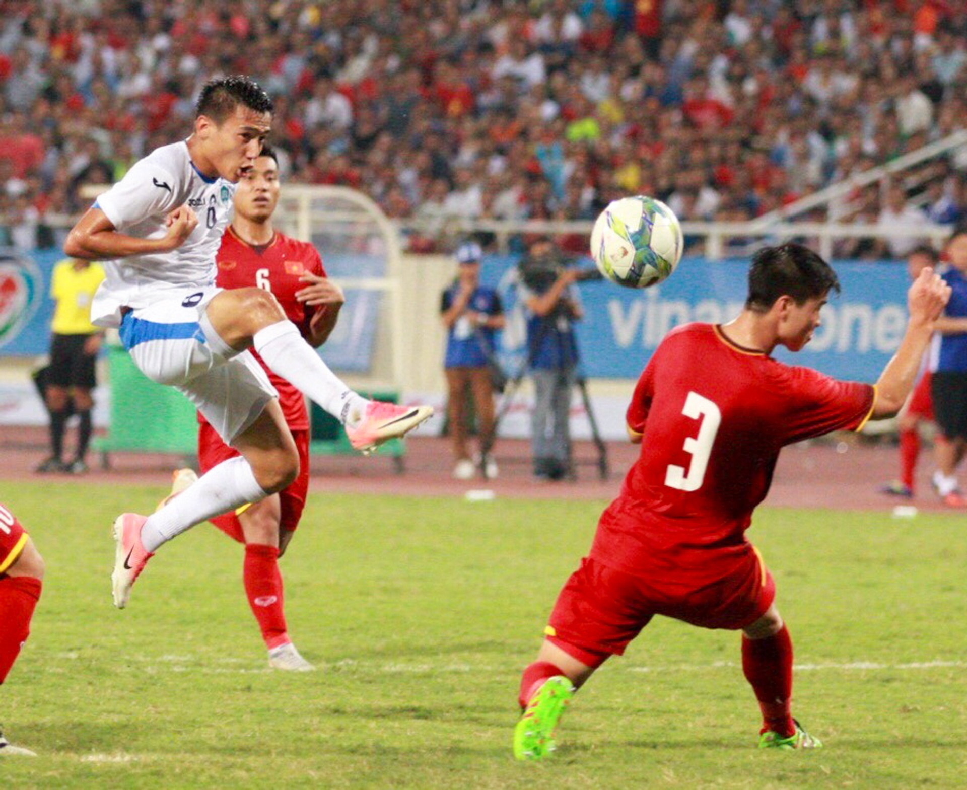 pháo sáng đốt khắp nơi ảnh 8 phao sang dot khap noi anh 8