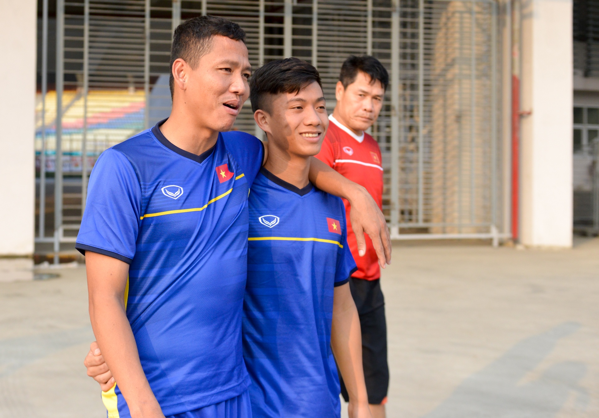 Xuan Truong cam que choc Ha Duc Chinh anh 12