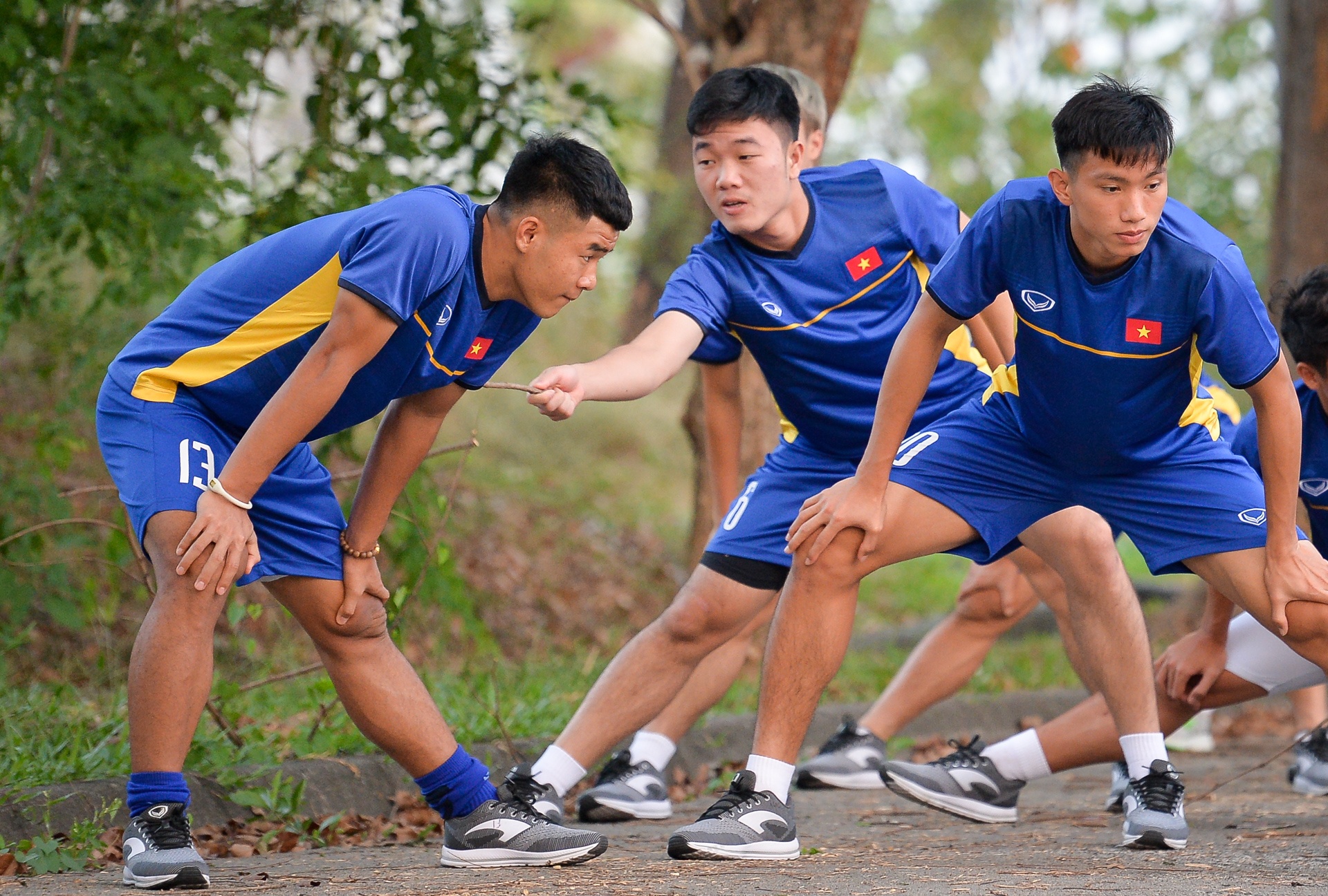 Xuan Truong cam que choc Ha Duc Chinh anh 8