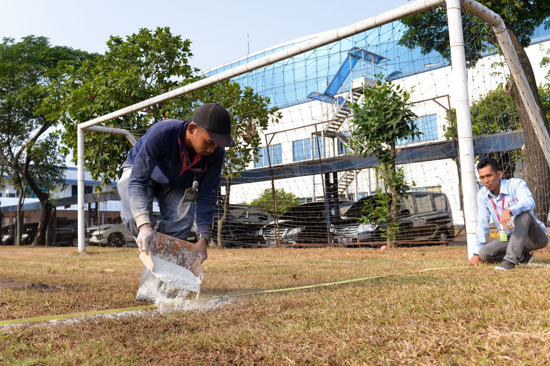 mặt sân tiêu chuẩn công nhân của Olympic Việt Nam ảnh 8 mat san tieu chuan cong nhan cua Olympic Viet Nam anh 8