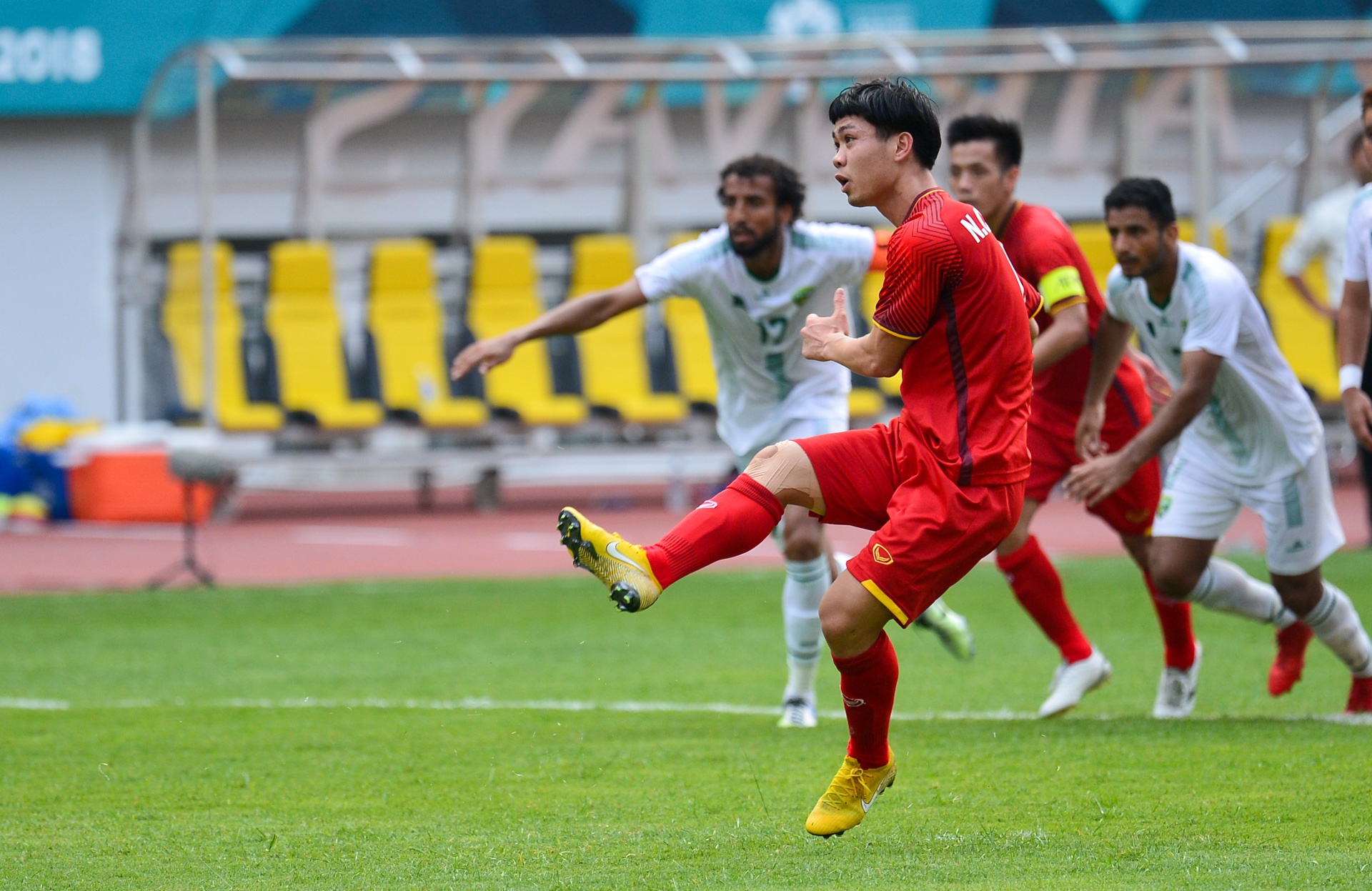 Cong Phuong sut hong phat den anh 2