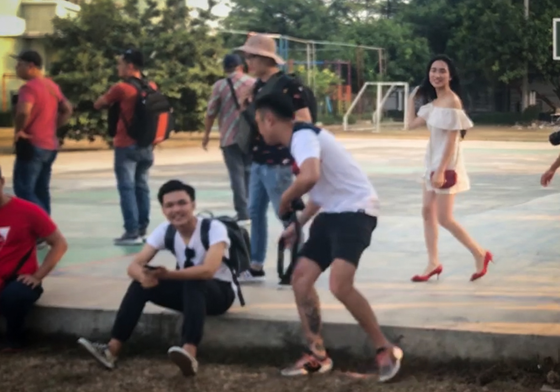 Cong Phuong kho xu voi Hoa Minzy anh 5