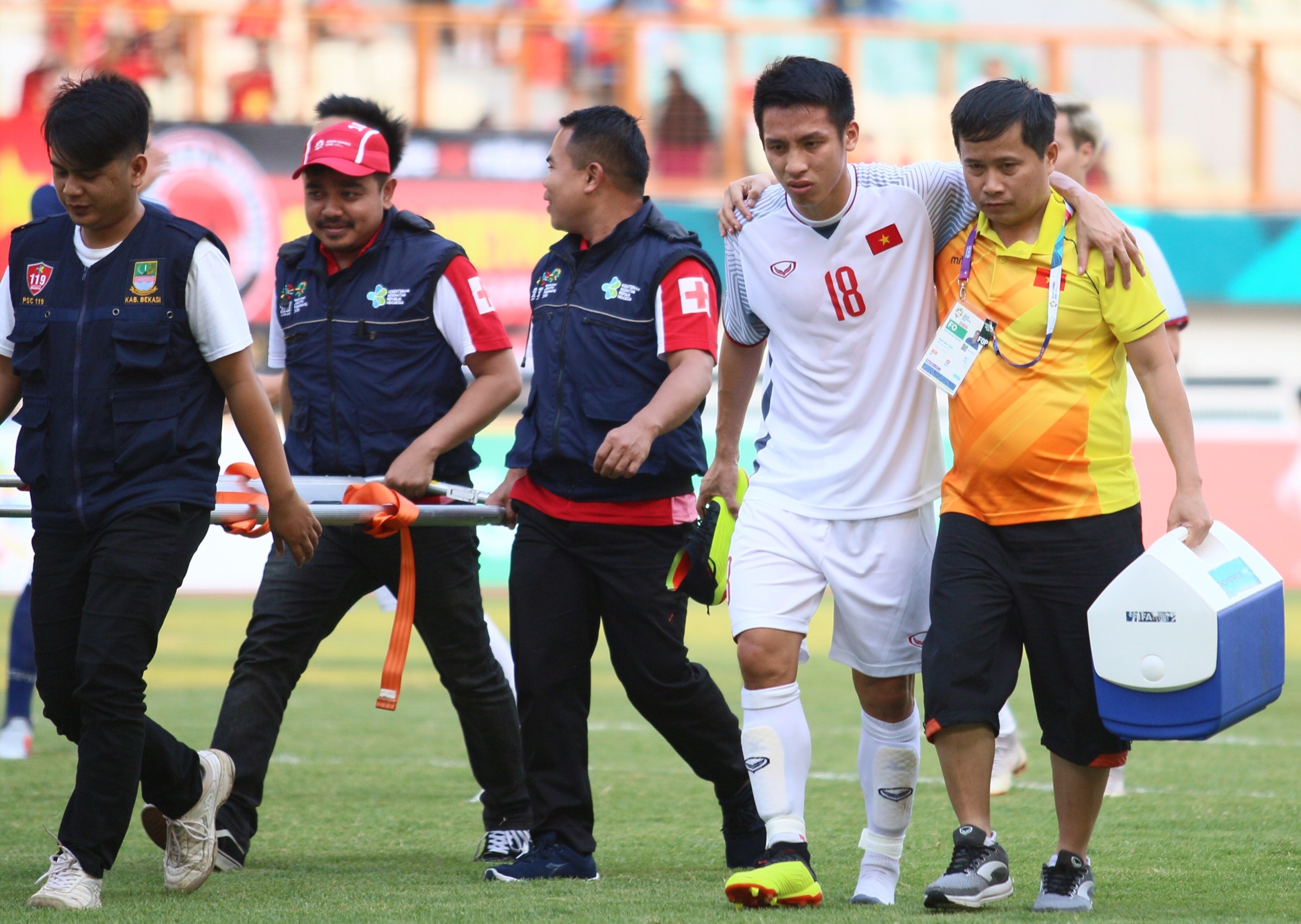 Olympic Viet Nam tra gia dat anh 9