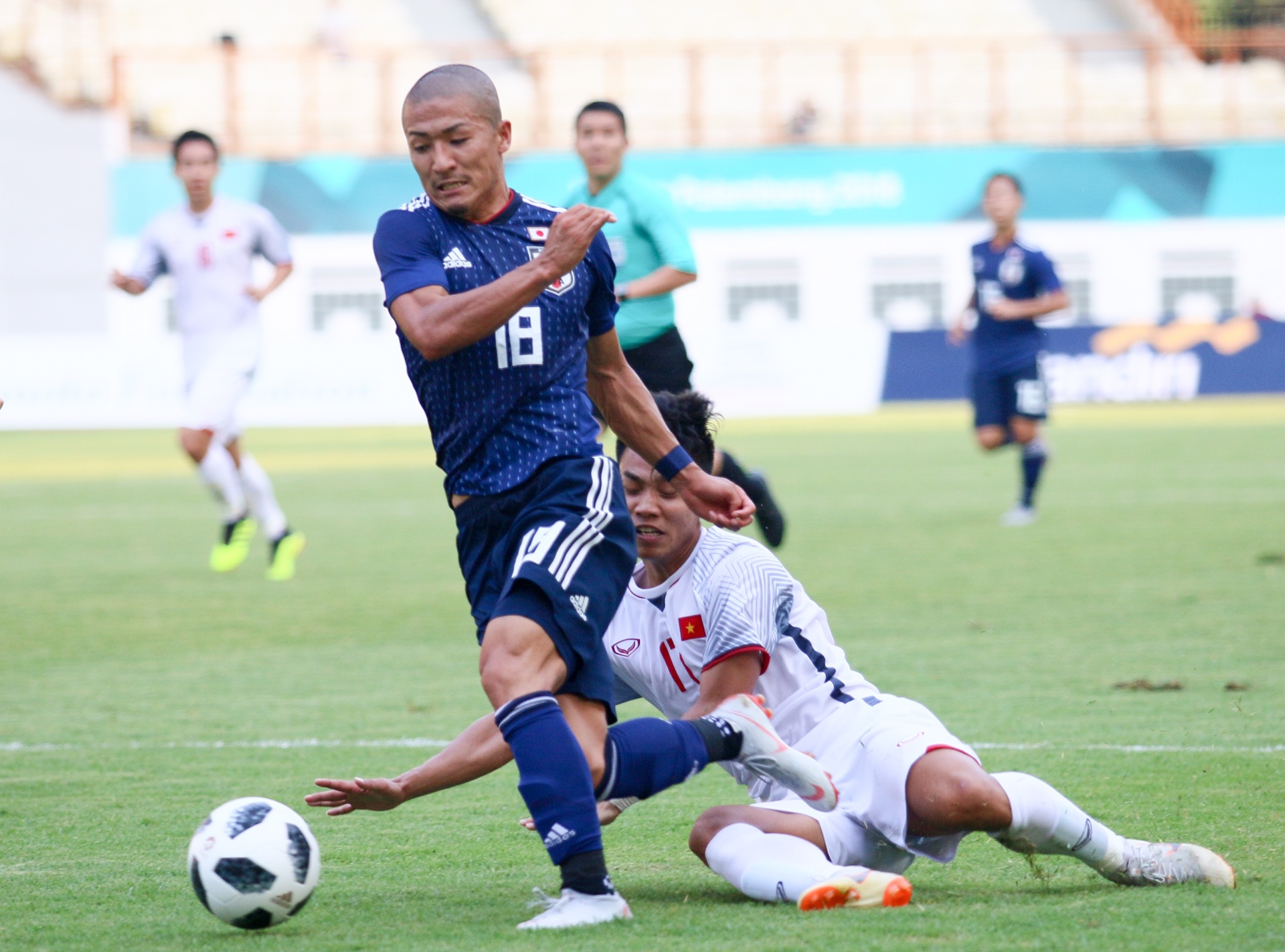 Olympic Viet Nam tra gia dat anh 5