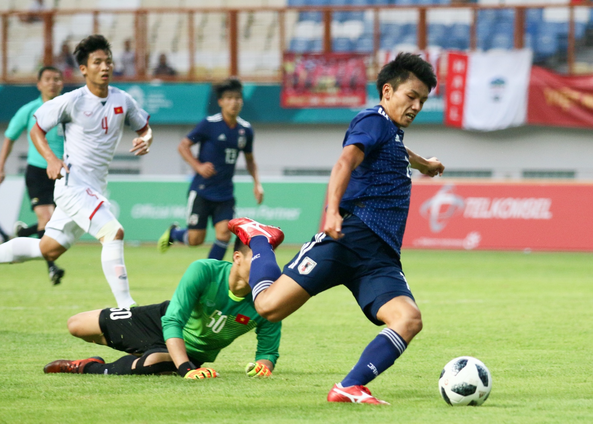 Olympic Viet Nam tra gia dat anh 6