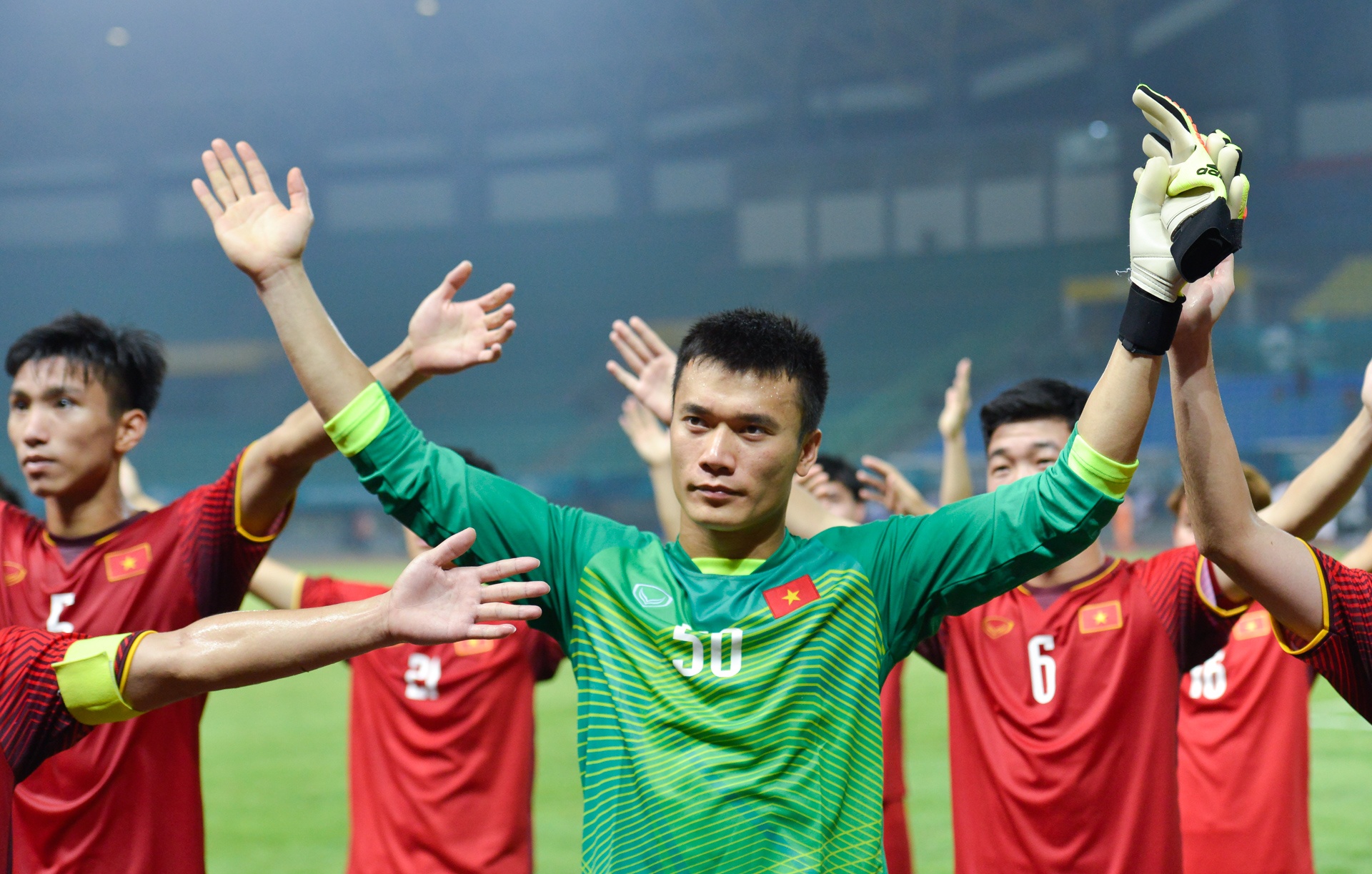 Lot vao tu ket ASIAD 2018, Olympic Viet Nam nhan hon 1 ty tien thuong hinh anh