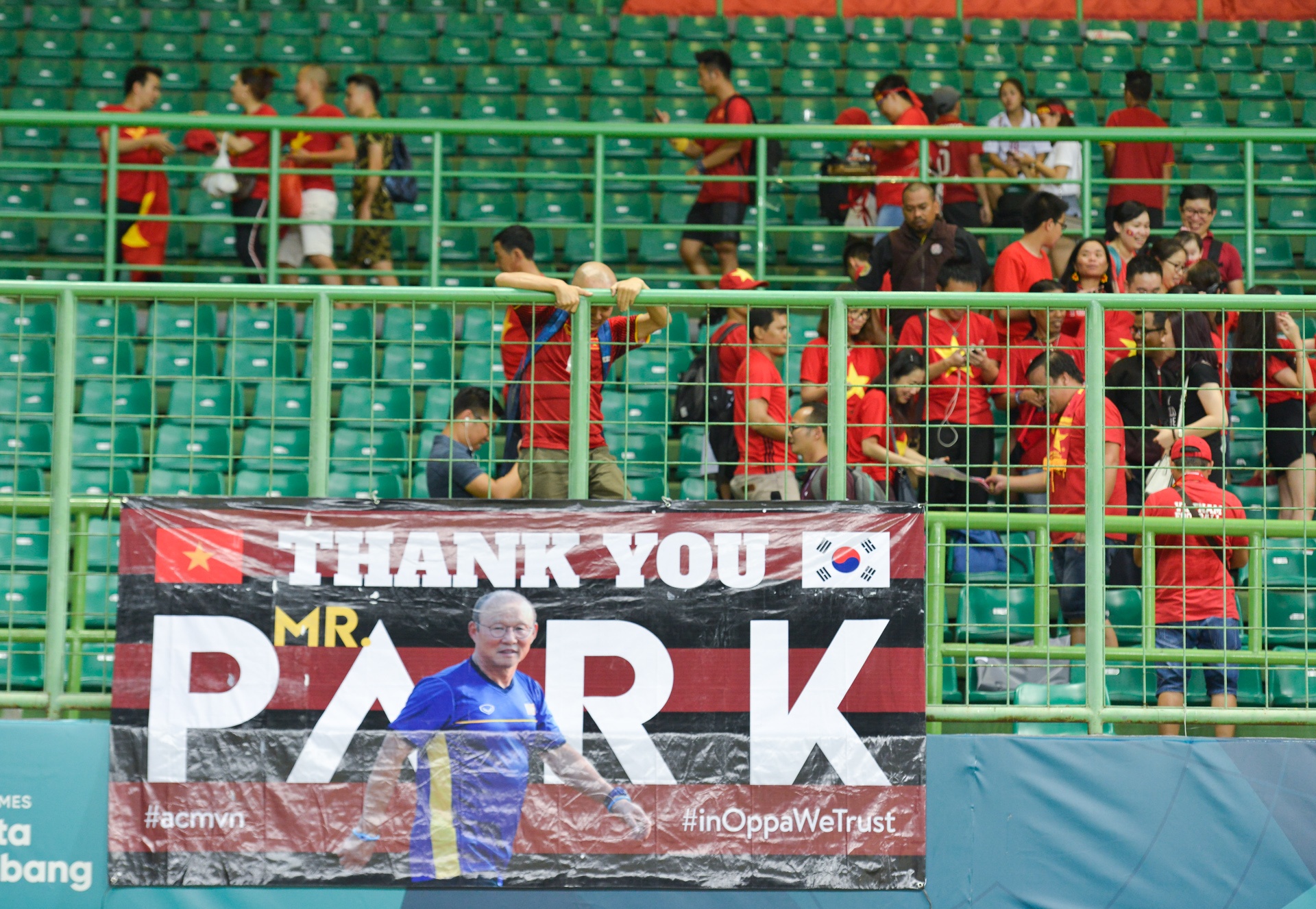 cau thu Olympic Viet Nam tri an Do Hung Dung anh 8