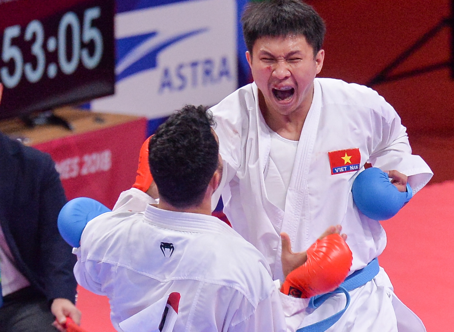 Minh Phung chien dau do mau gianh HCB tai ASIAD hinh anh