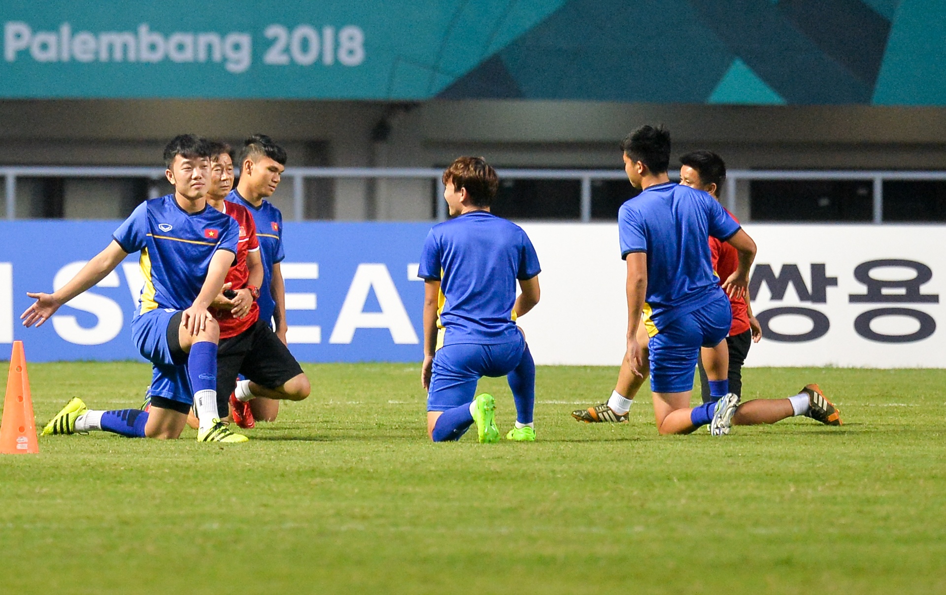 phong vien Han Quoc bay vay Olympic Viet Nam anh 10