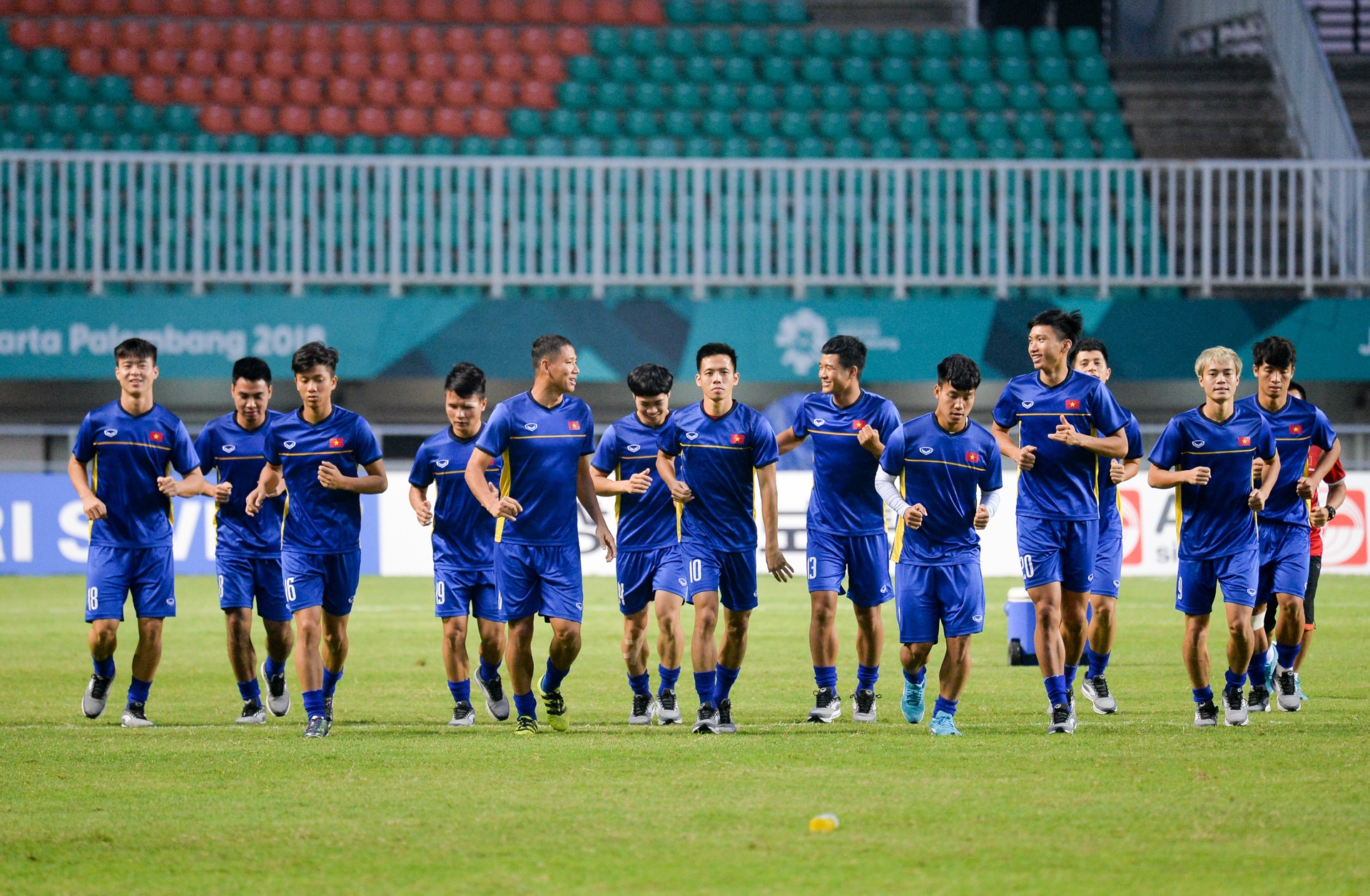 phong vien Han Quoc bay vay Olympic Viet Nam anh 1