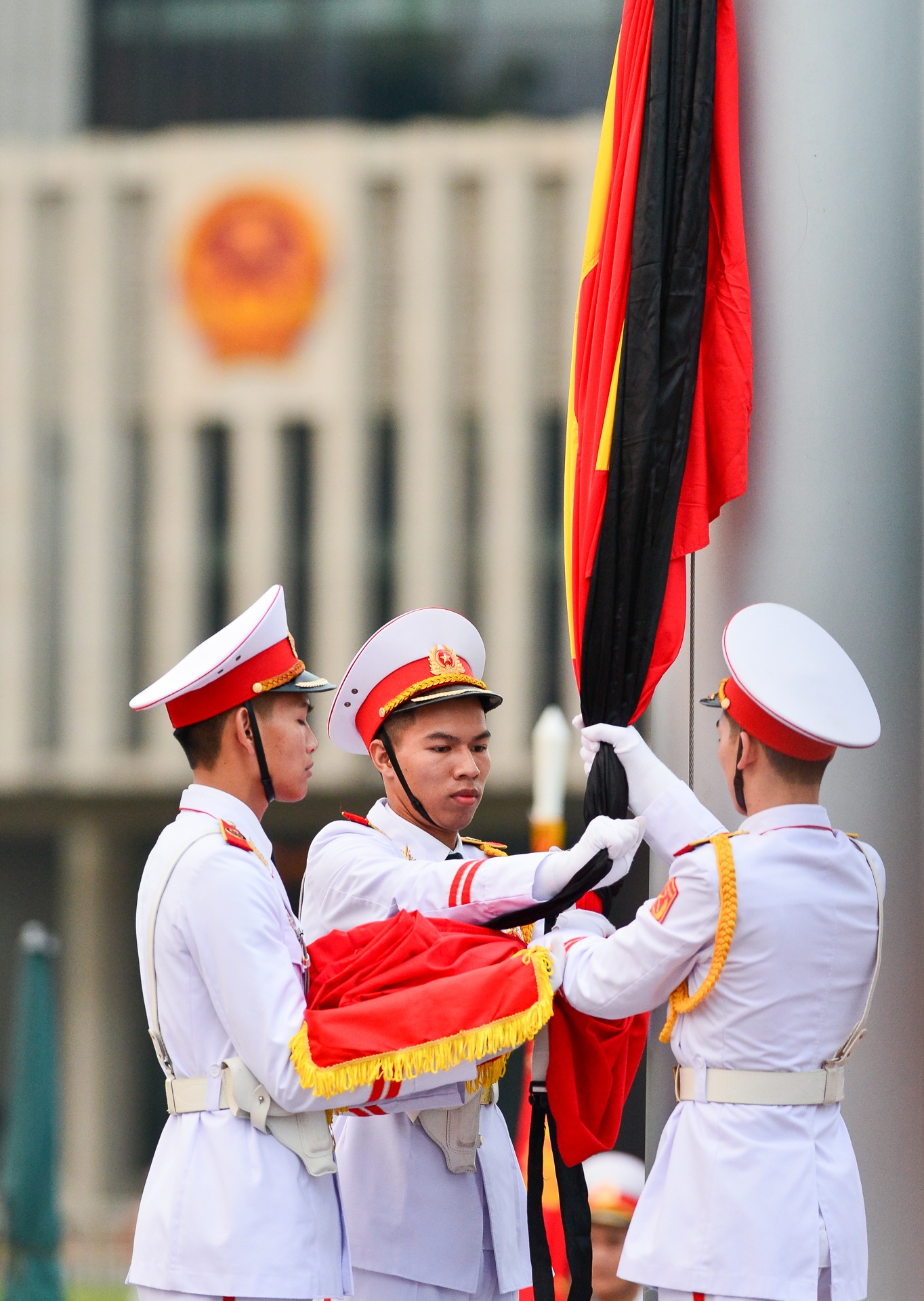 Lễ thượng cờ rủ quốc tang Chủ tịch nước ảnh 3 Le thuong co ru quoc tang Chu tich nuoc anh 3