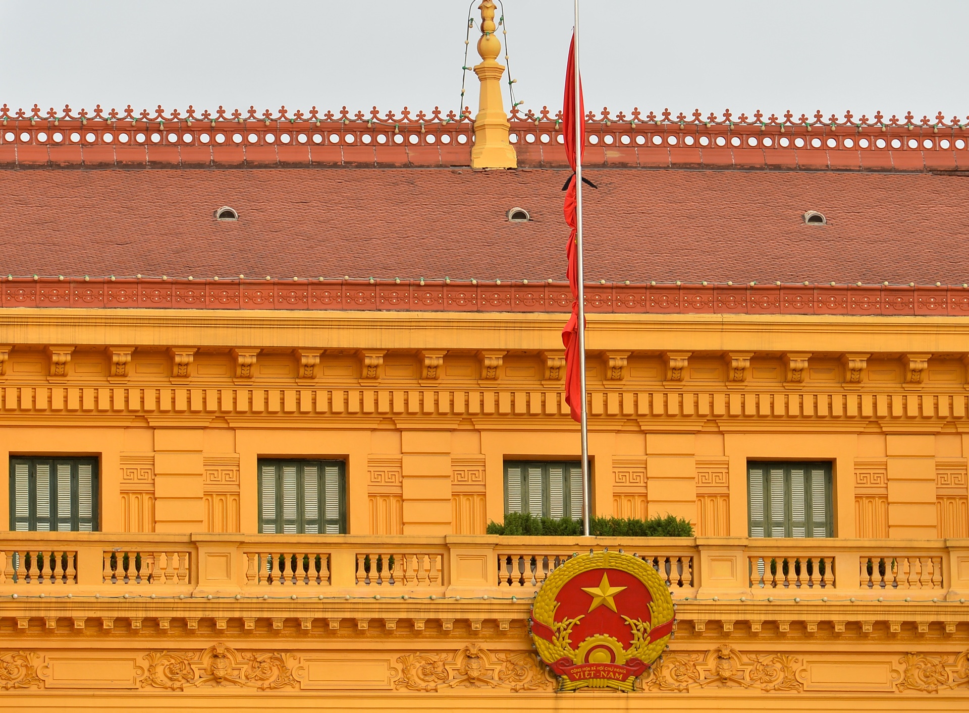 Lễ thượng cờ rủ quốc tang Chủ tịch nước ảnh 8 Le thuong co ru quoc tang Chu tich nuoc anh 8