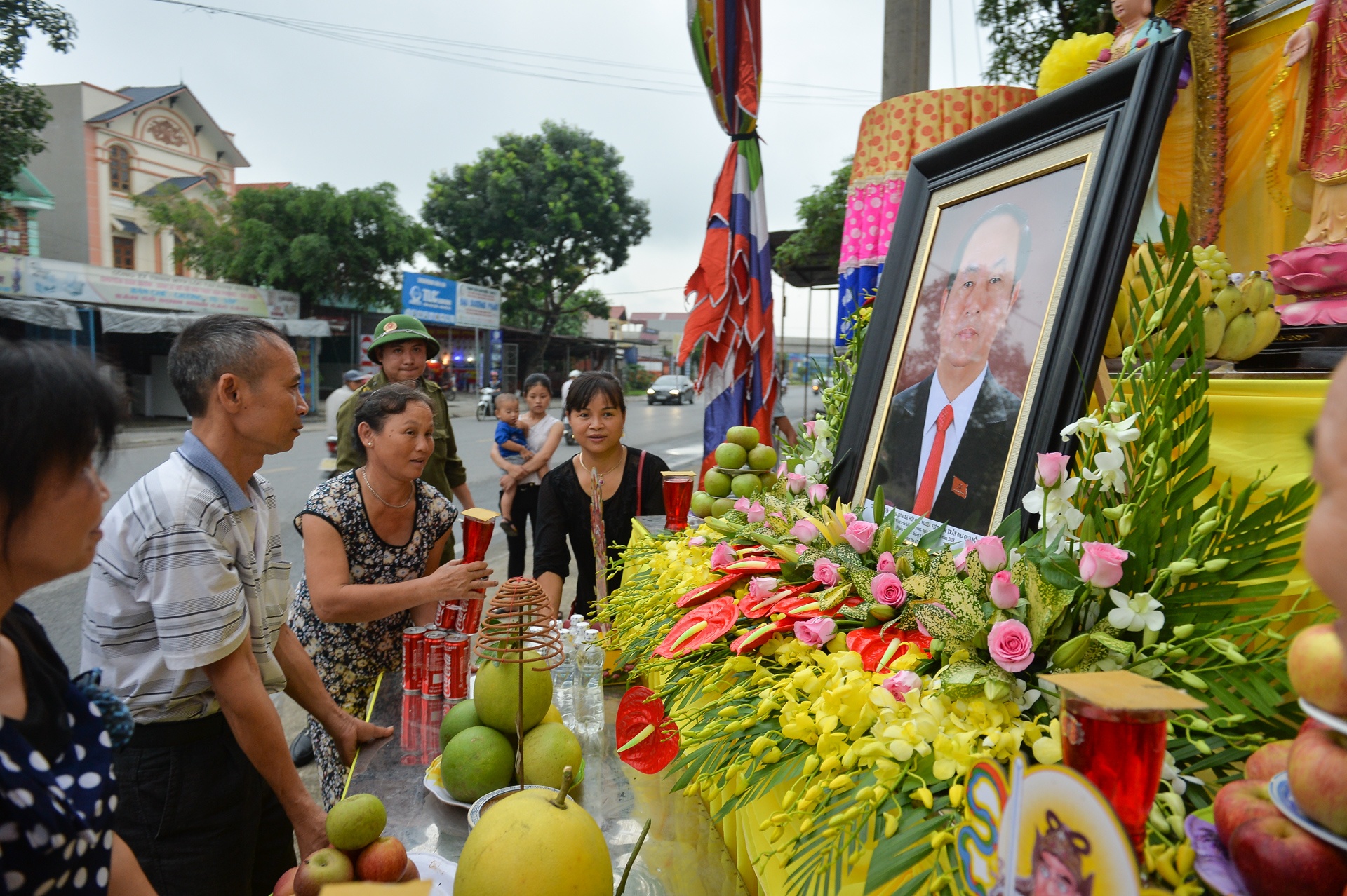 nguoi dan lap ban tho chu tich nuoc anh 3