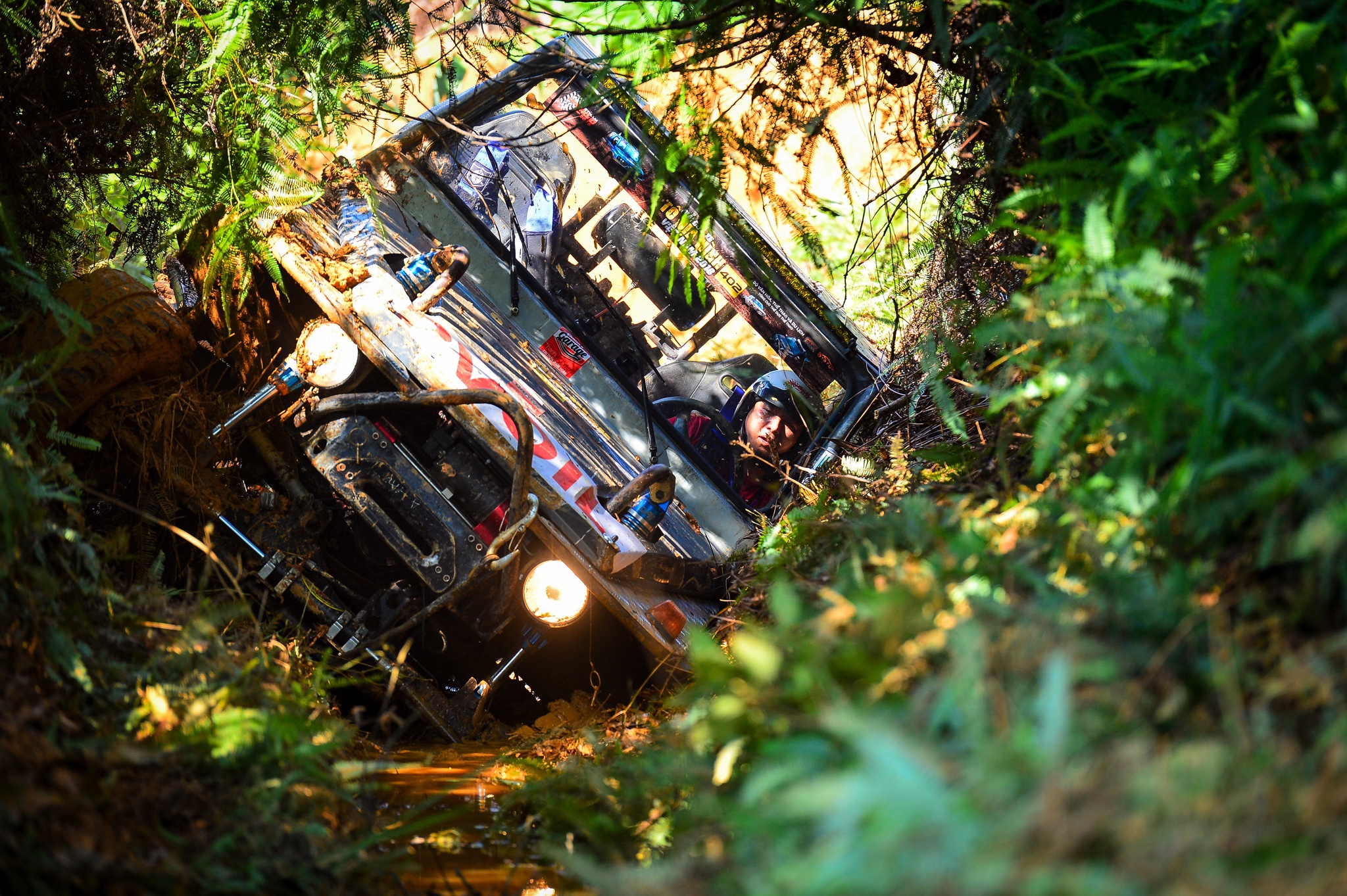 Xe độ offroad đứt tời ảnh 14 Xe do offroad dut toi anh 14