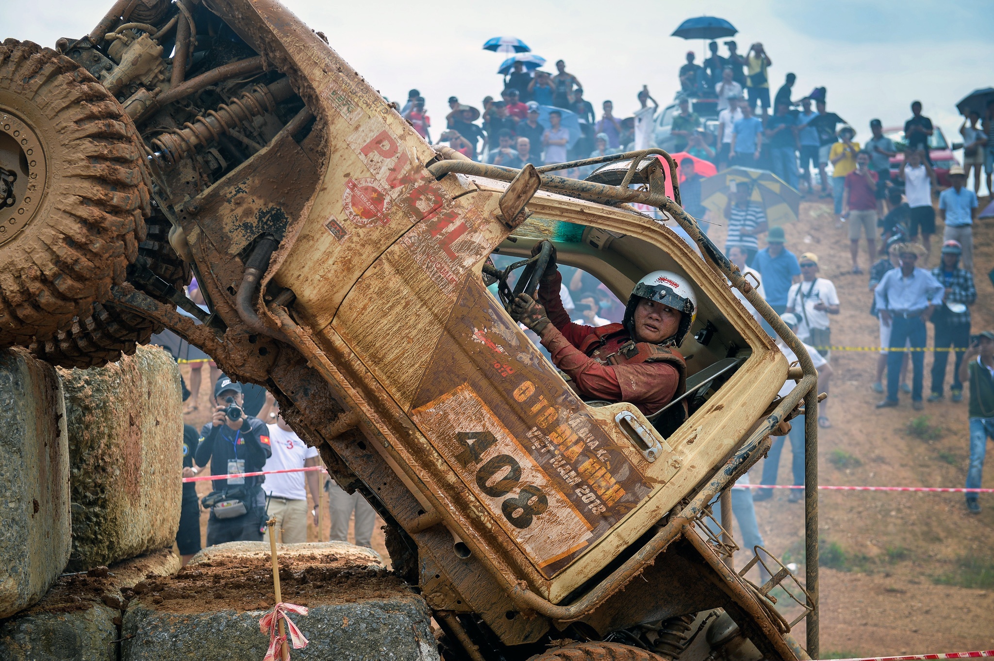 Xe độ offroad đứt tời ảnh 9 Xe do offroad dut toi anh 9