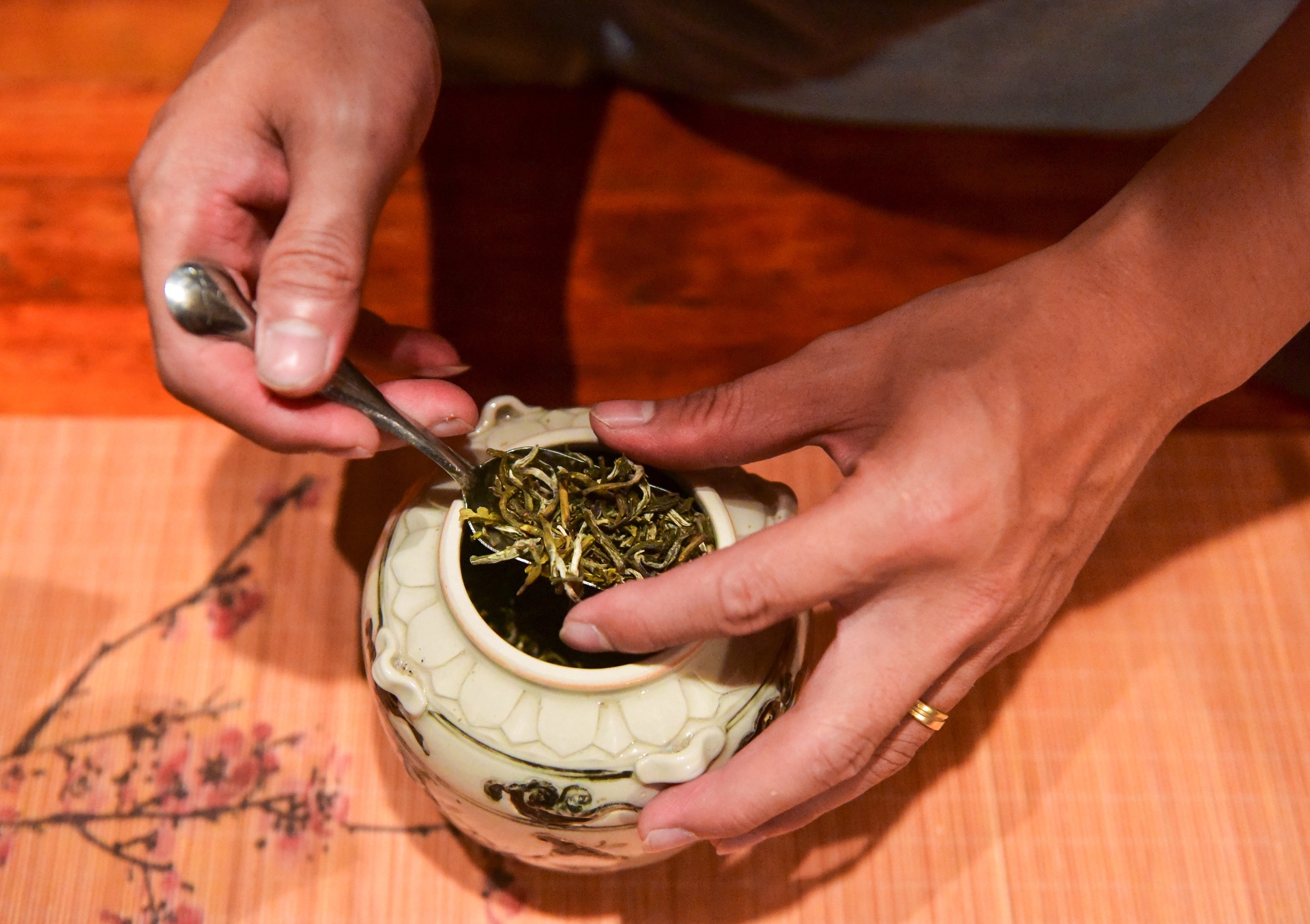 kỹ sư bỏ việc đi tìm vàng xanh ảnh 4 ky su bo viec di tim vang xanh anh 4