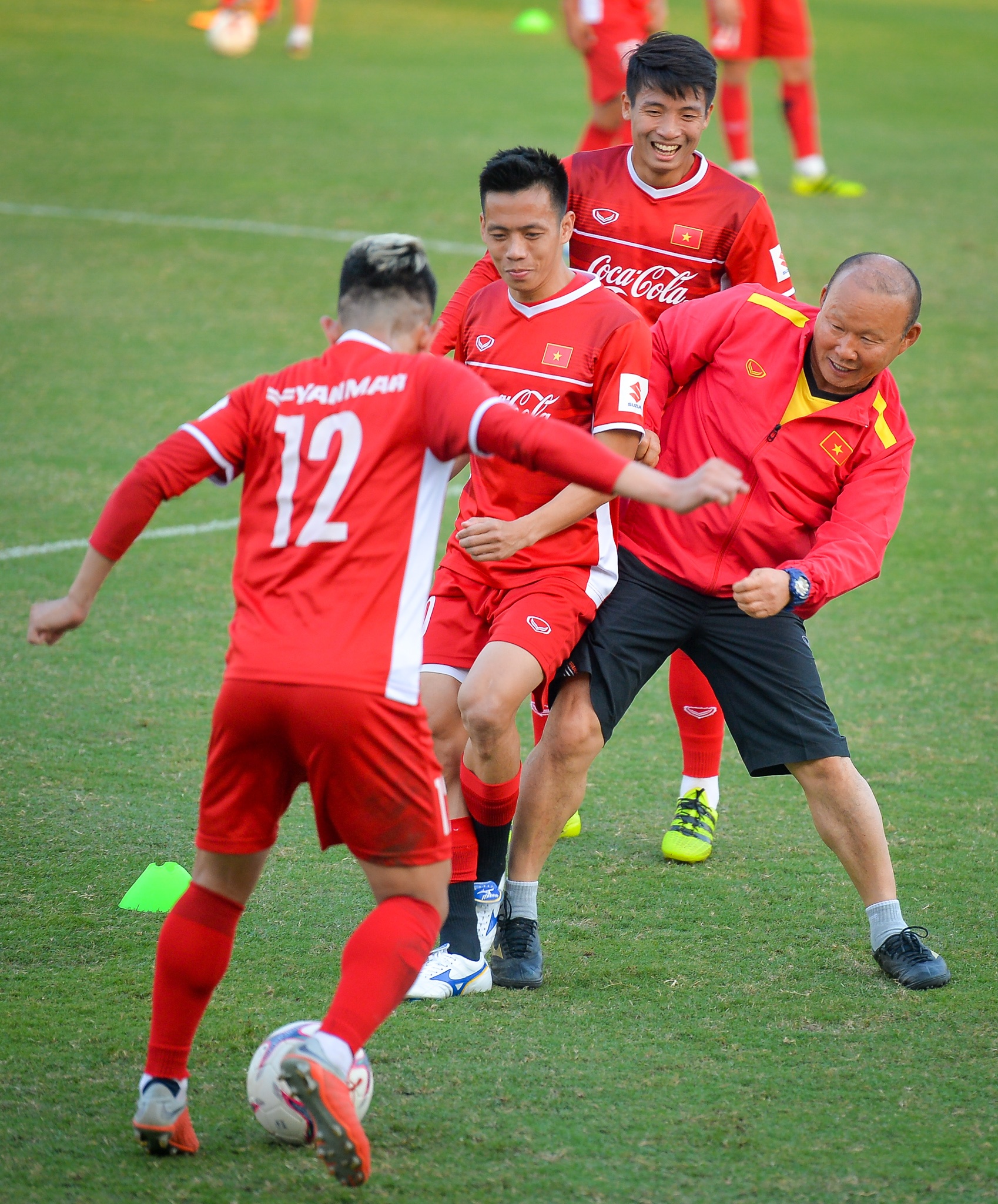 thay Park choi bong ma anh 7