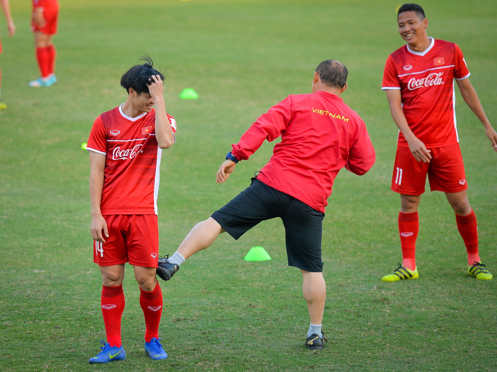 thay Park choi bong ma anh 8