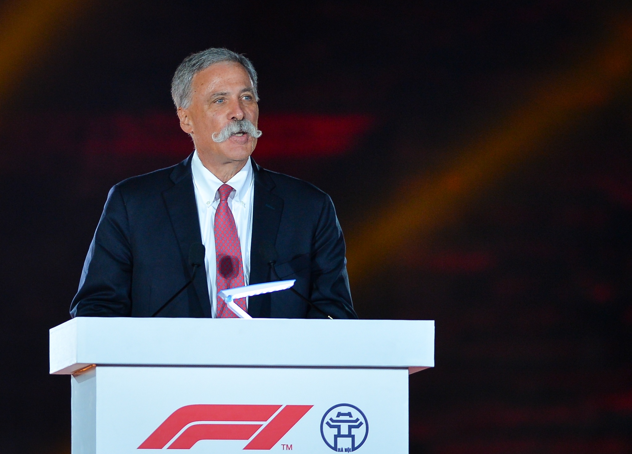 Xe dua cong thuc mot xuat hien o hoang thanh thang long anh 6