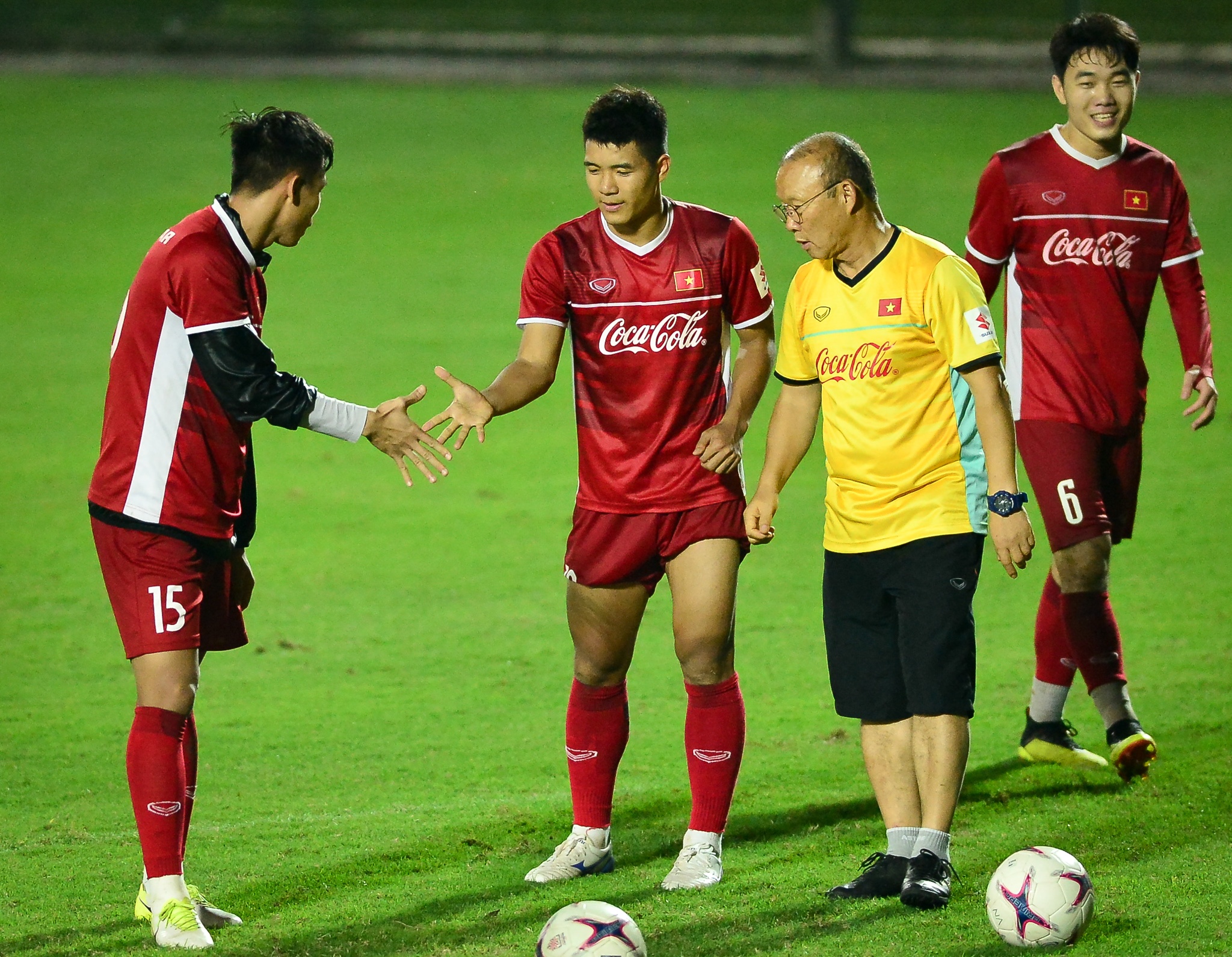 Hai Que coi ao an mung anh 10