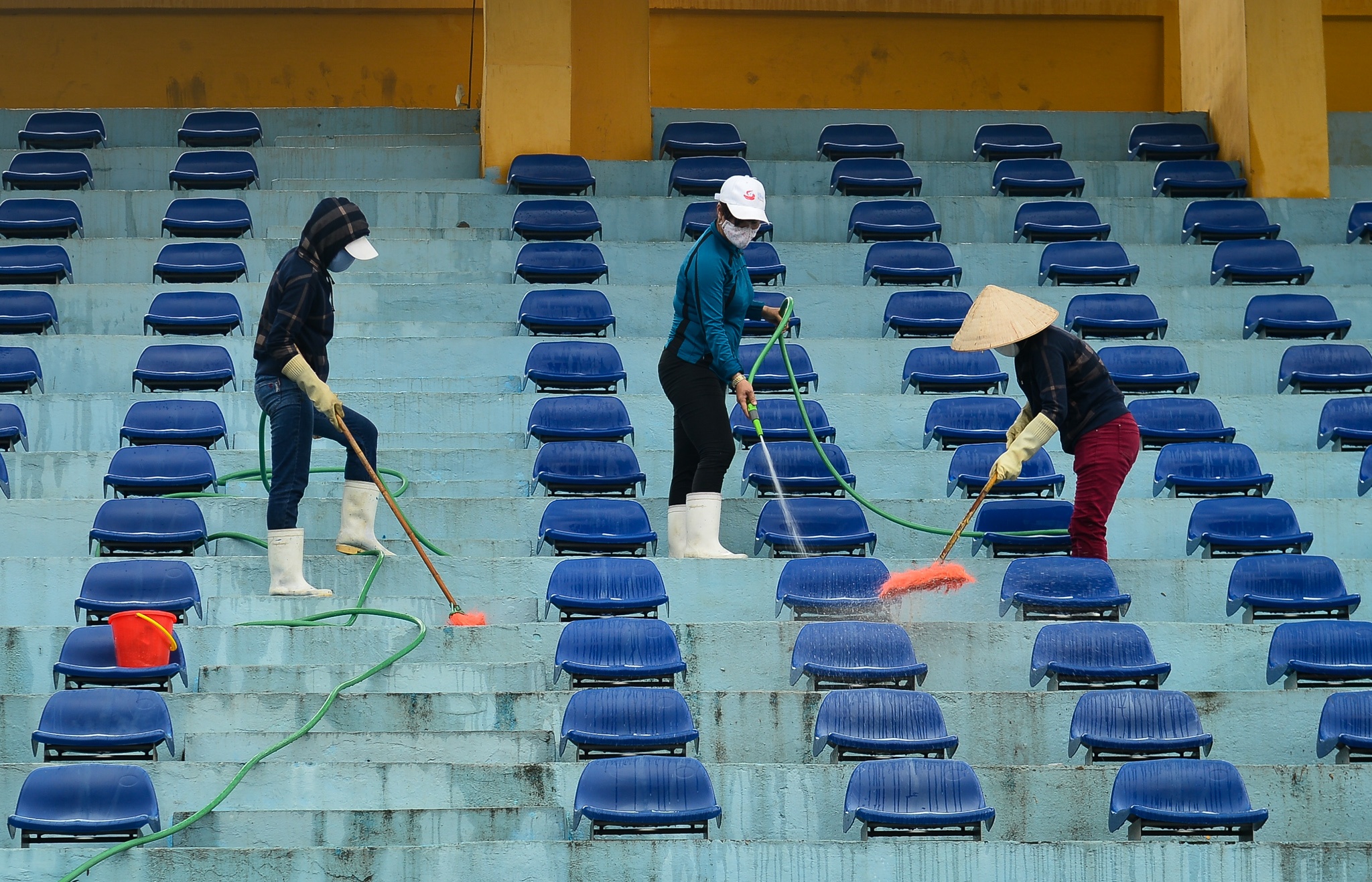 San Hang Day xuong cap anh 15