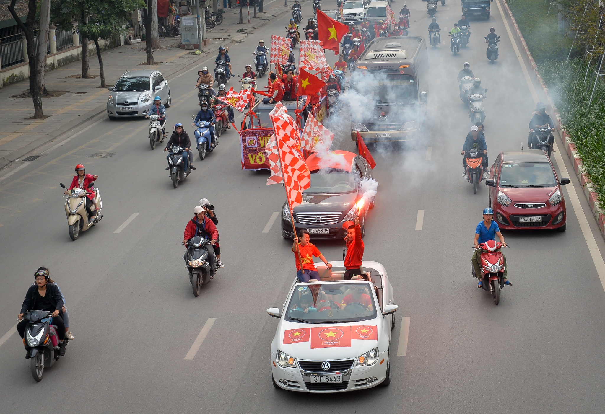 co dong vien dieu hanh truoc tran Campuchia anh 1