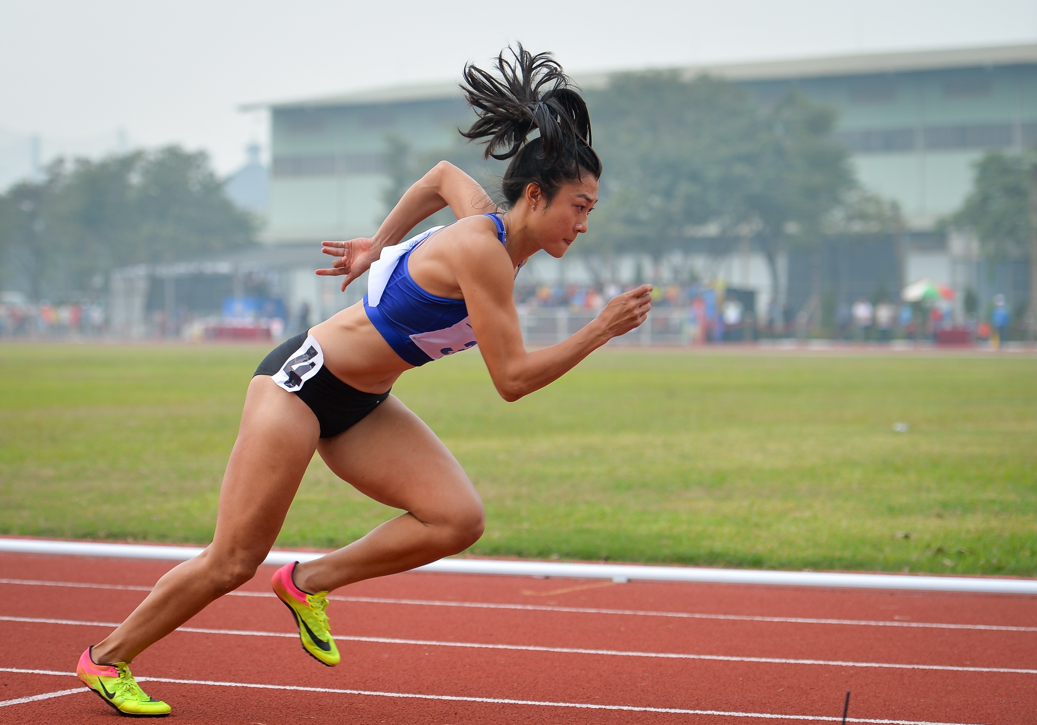 Nu hoang toc do Tu Chinh anh 1