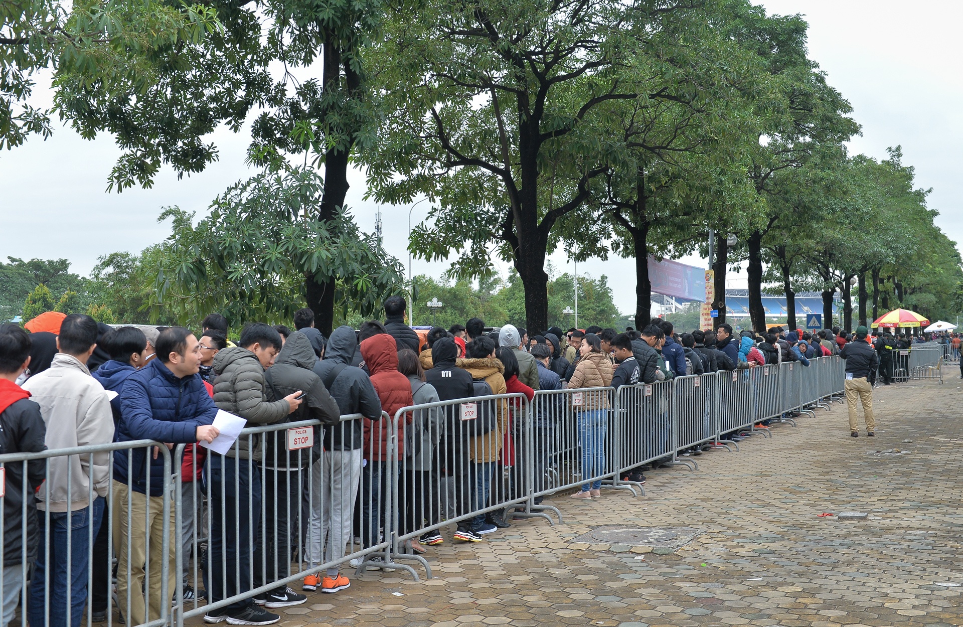 gia ve chung ket qua cao anh 5