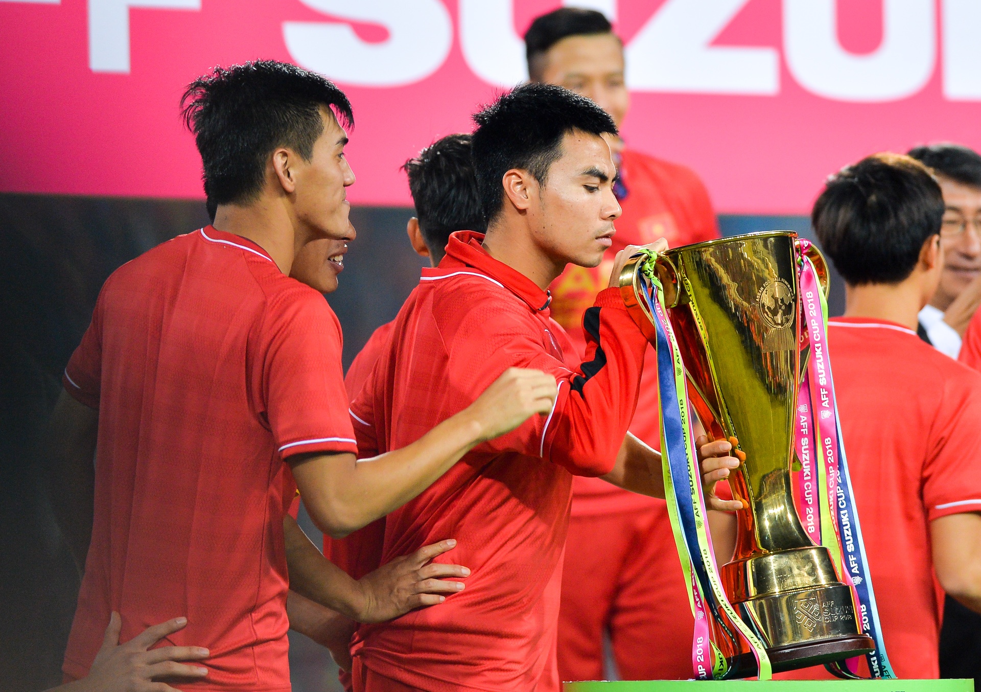 Duc Huy chup anh tai noi ngoi nhat bong anh 2