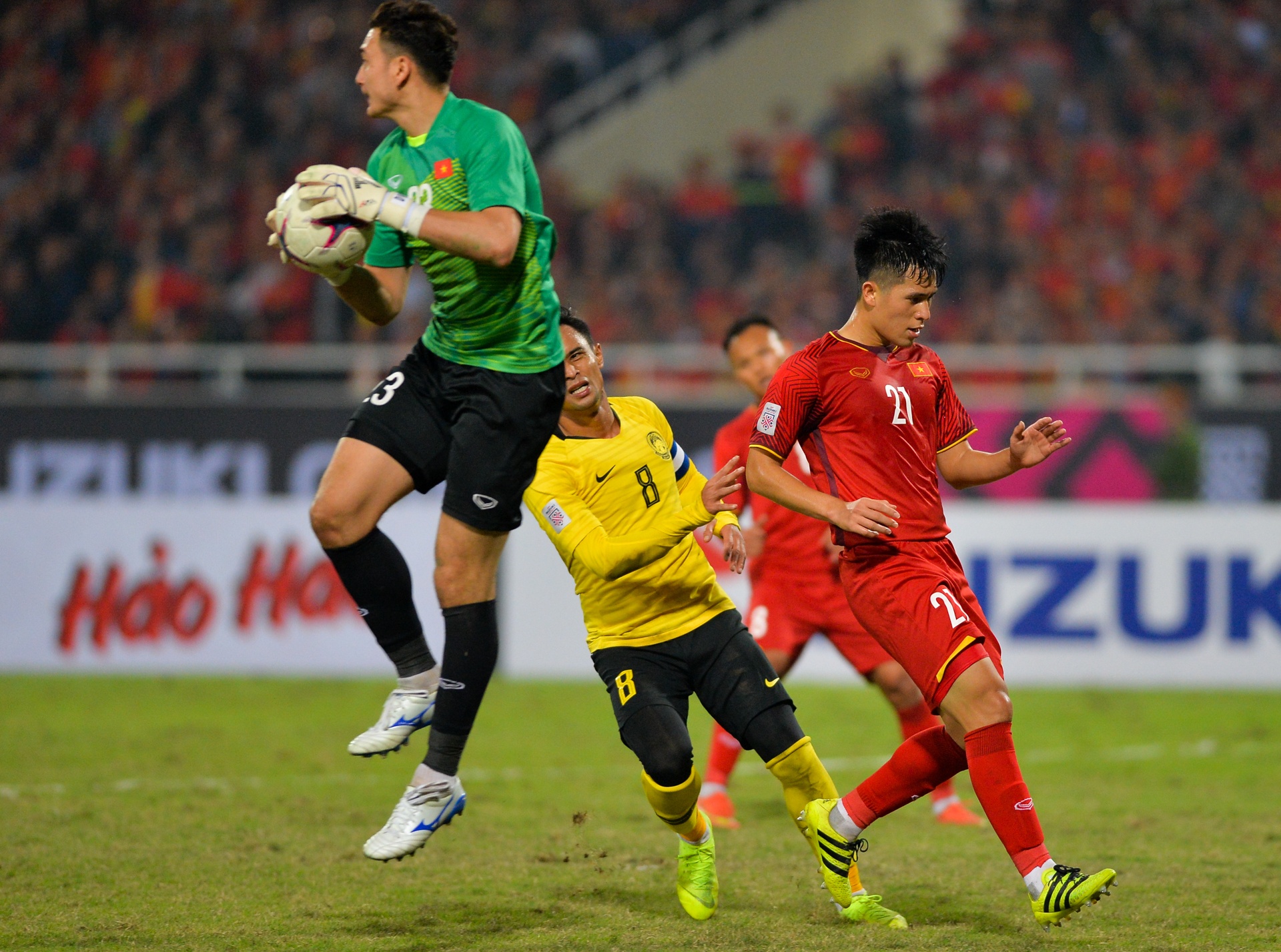 Van Lam khoc nuc no anh 8