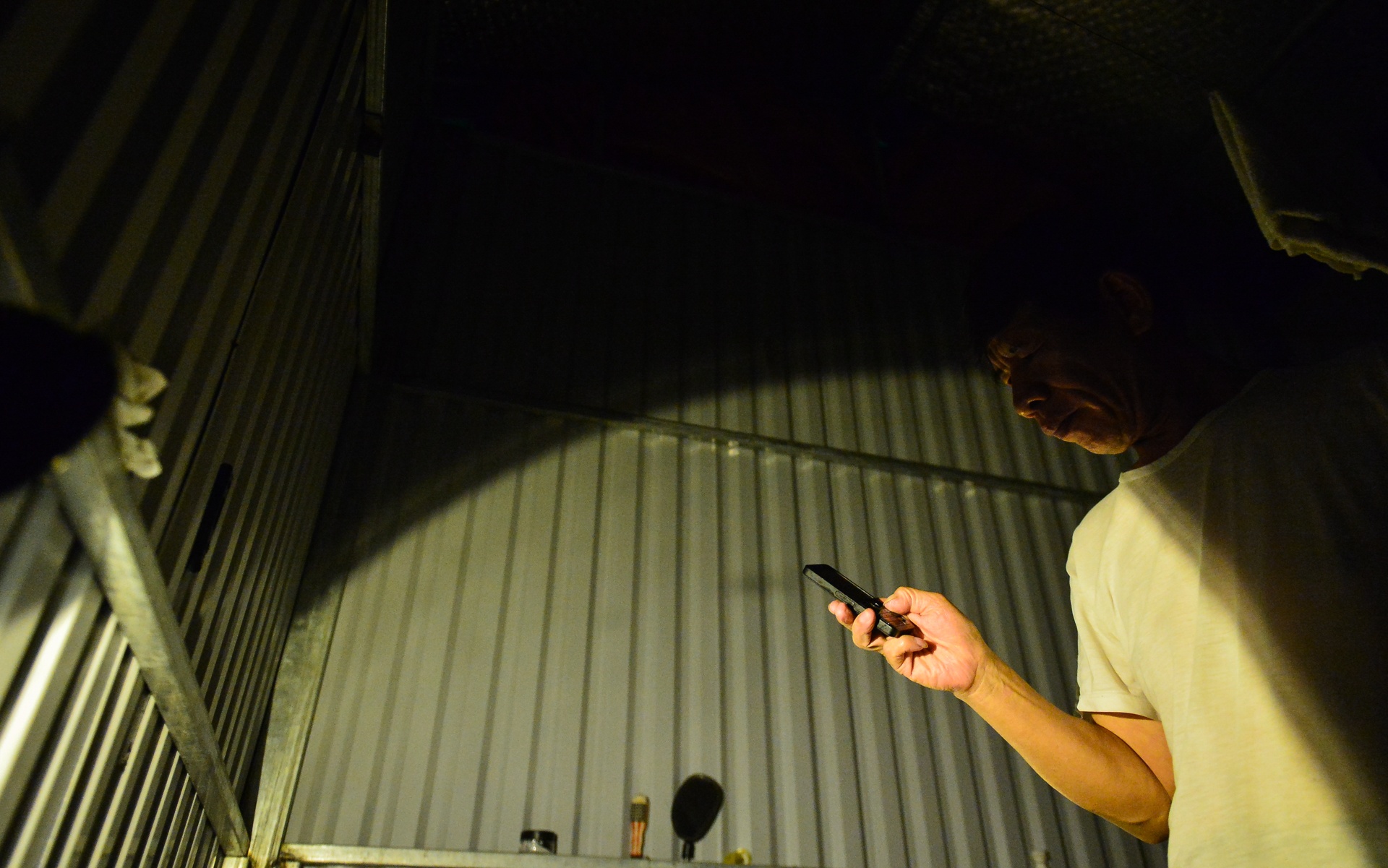 bai giua cau Nhat Tan anh 32