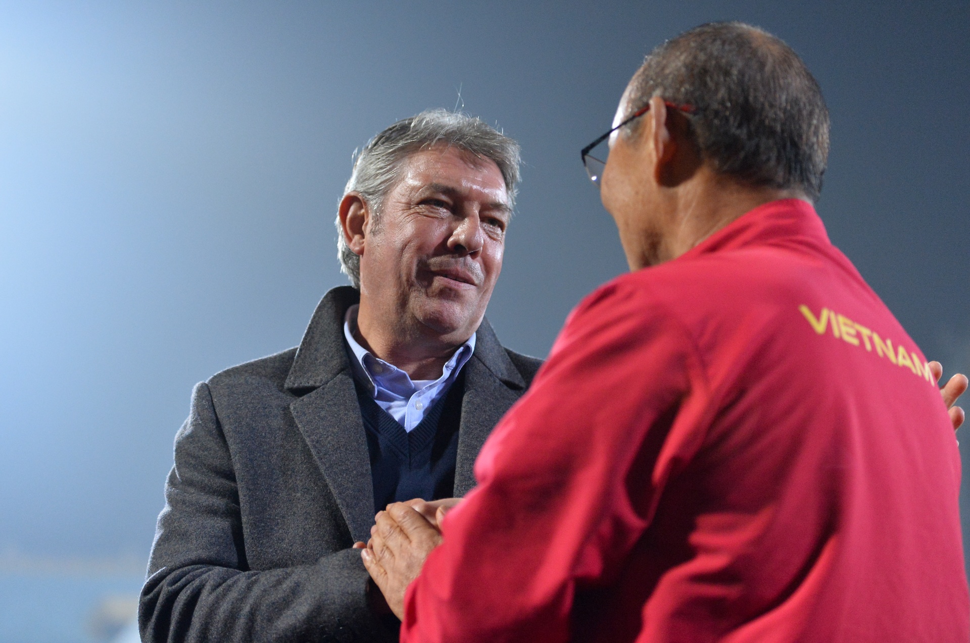 Park Hang-seo dong vien cau thu U22 anh 5