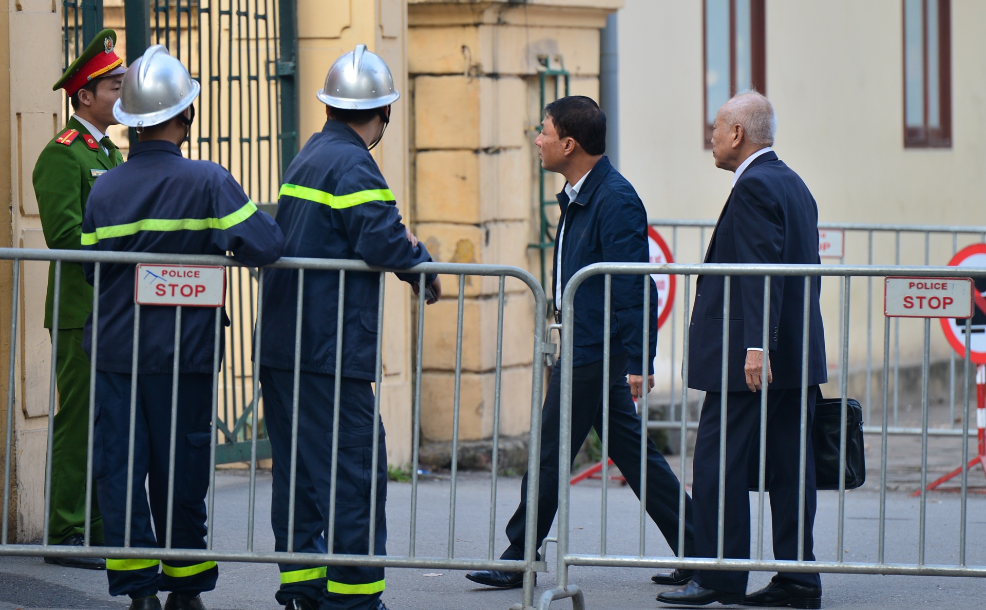 2 cuu thu truong cong an anh 3