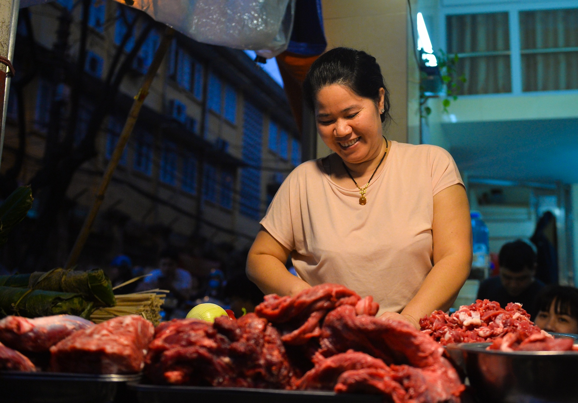 o mai dat hang ngay giap tet anh 8