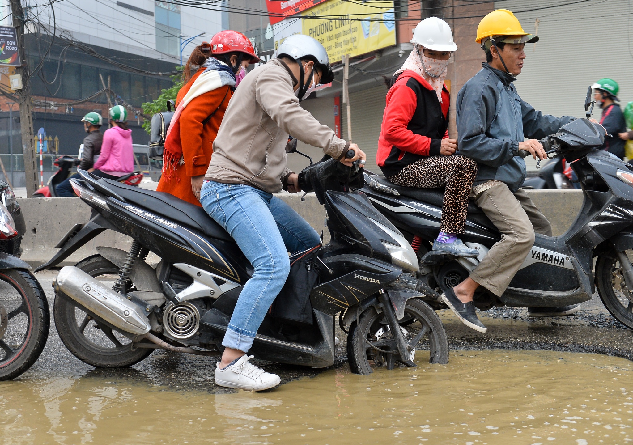 Duong Truong Chinh ngap o voi anh 3