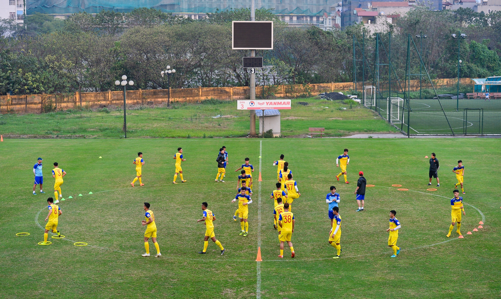 Tro ly Lee nam doi U23 anh 1