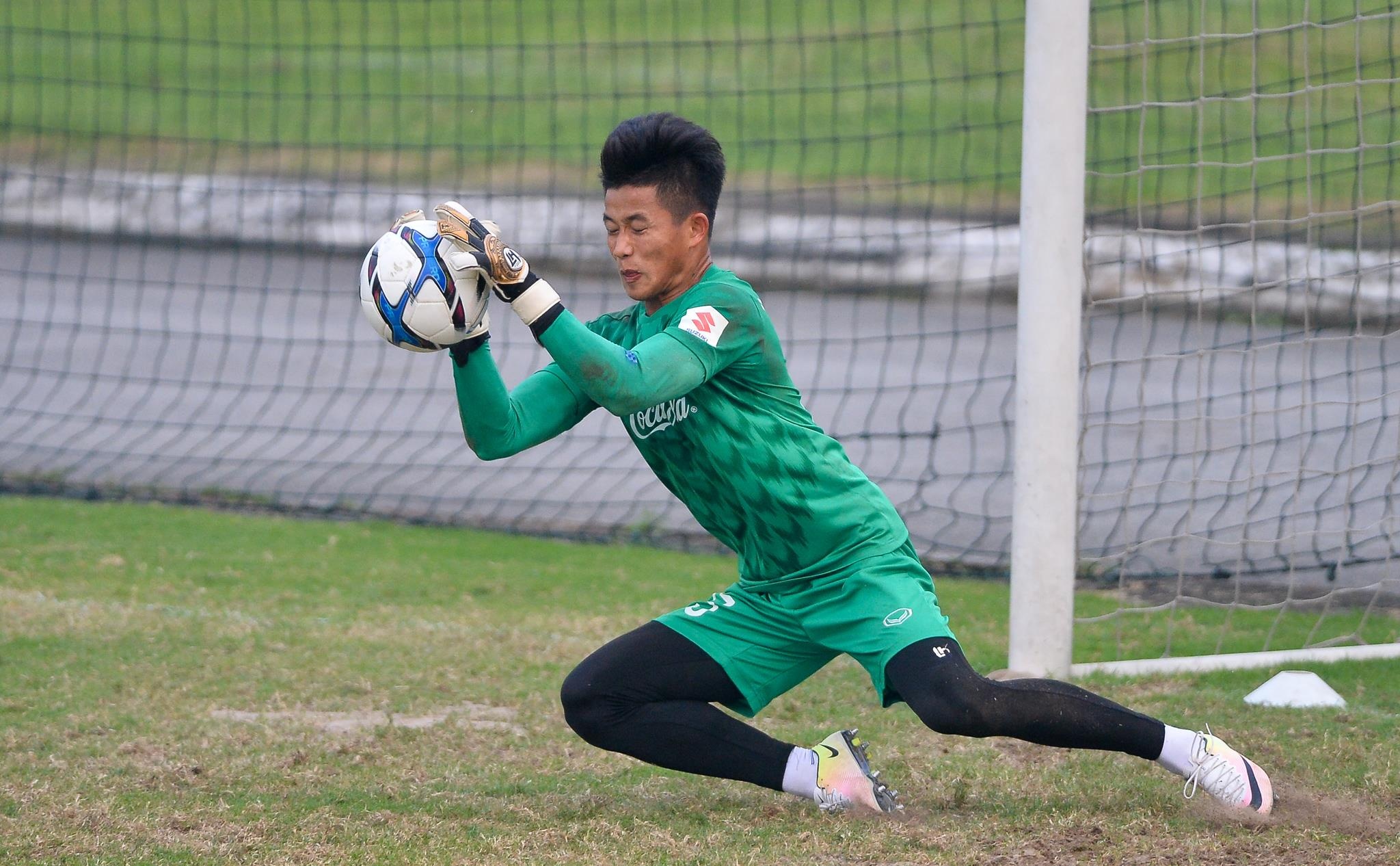 Bui Tien Dung tro tai bay luon anh 4