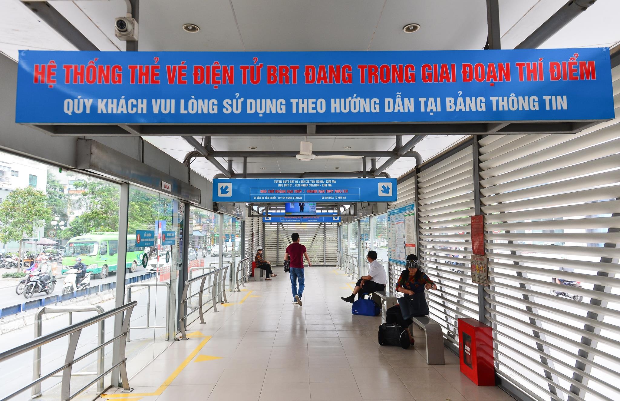 duong thi diem cam xe may anh 11