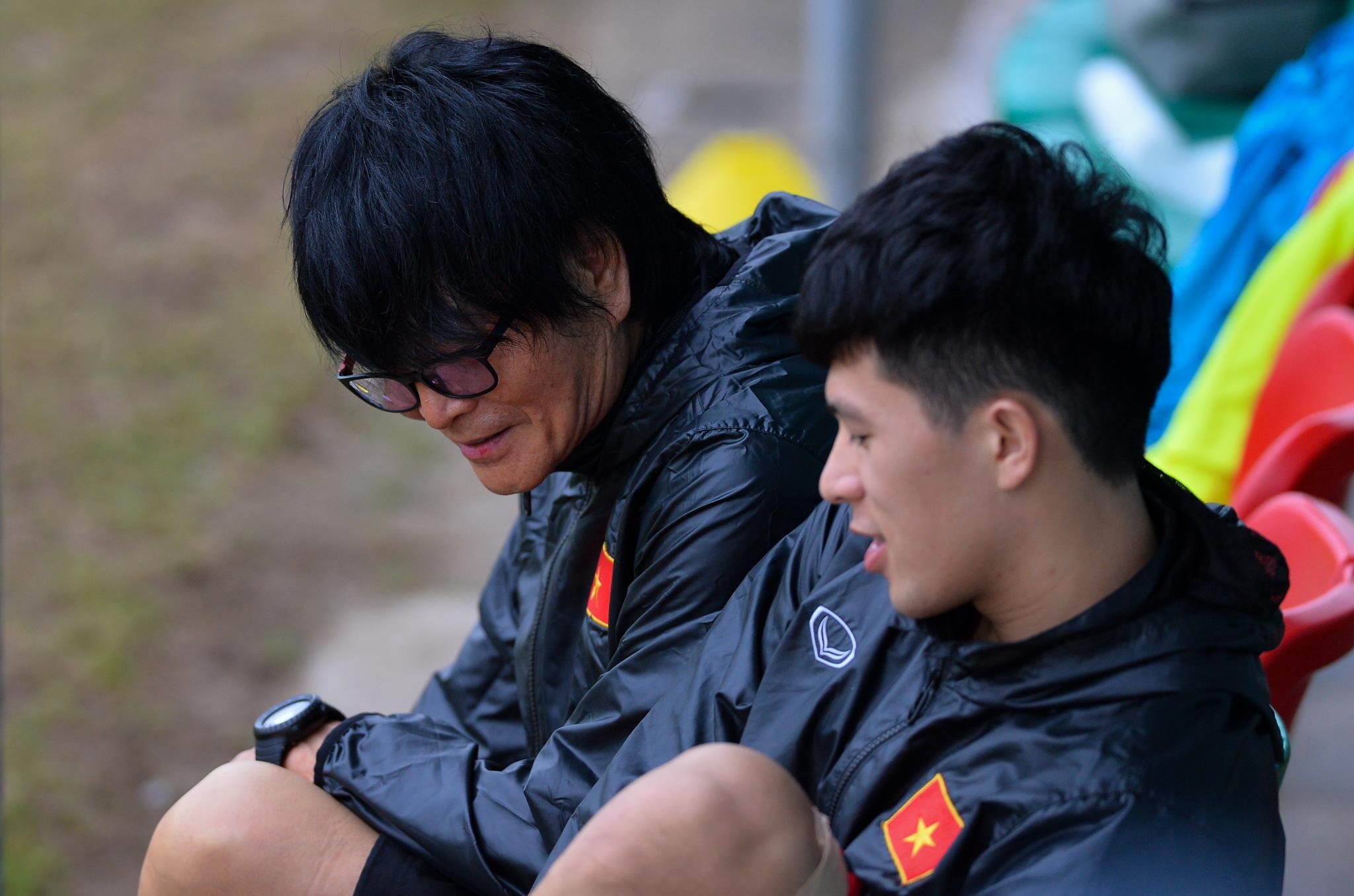 Bui Tien Dung bang bo co tay anh 4