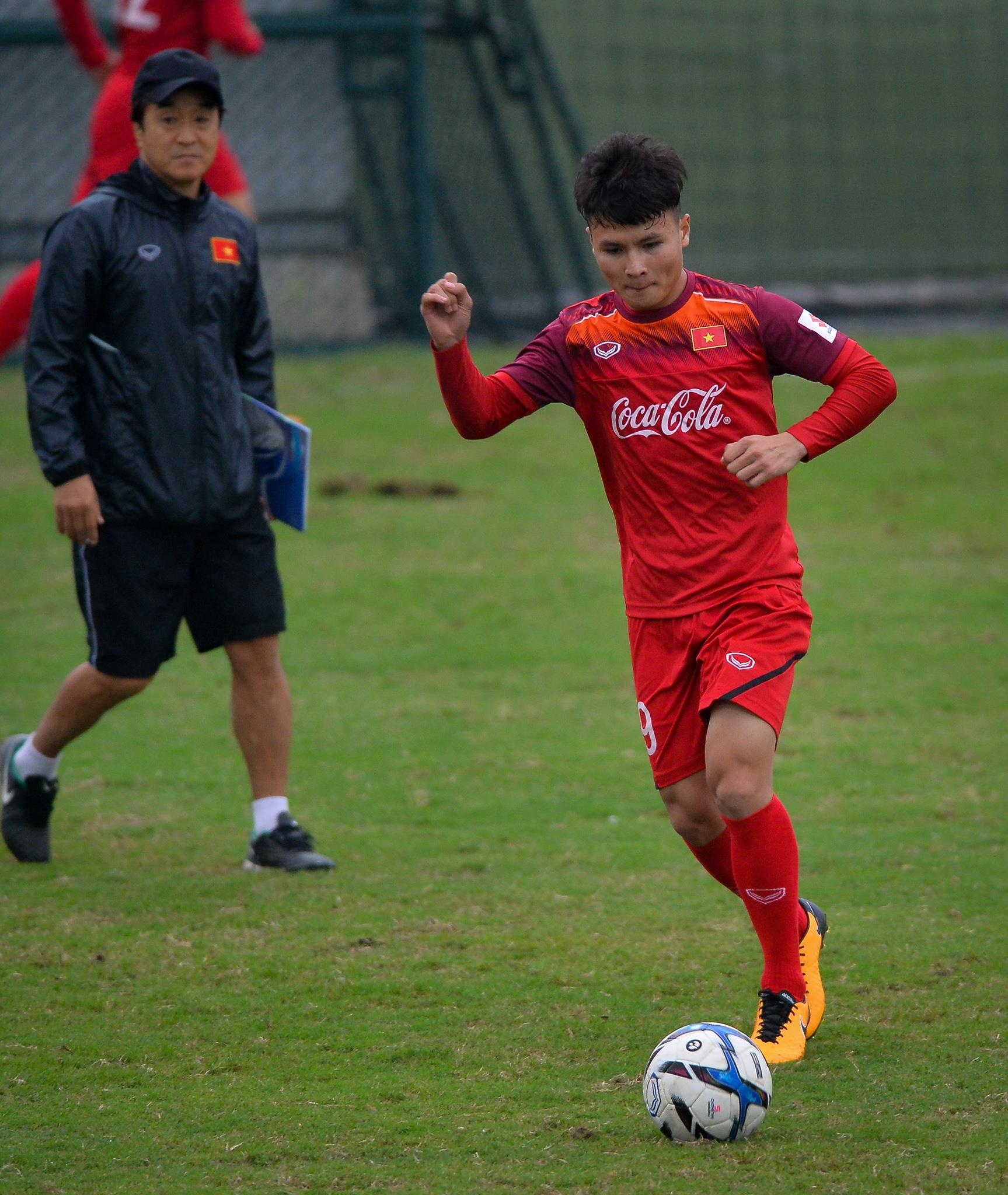 Bui Tien Dung bang bo co tay anh 6