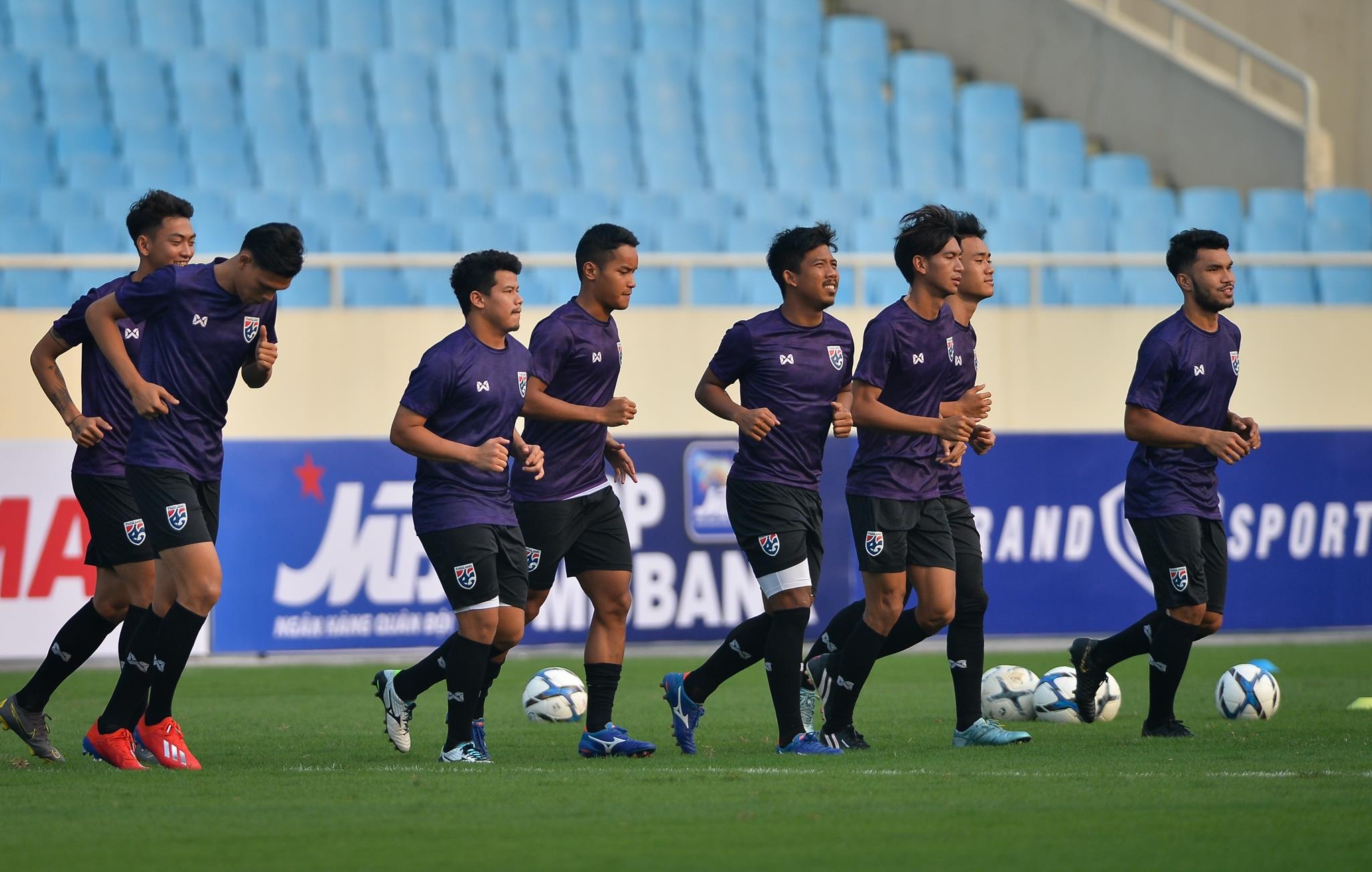 Trung ve cao 2 m cua U23 Thai Lan anh 1